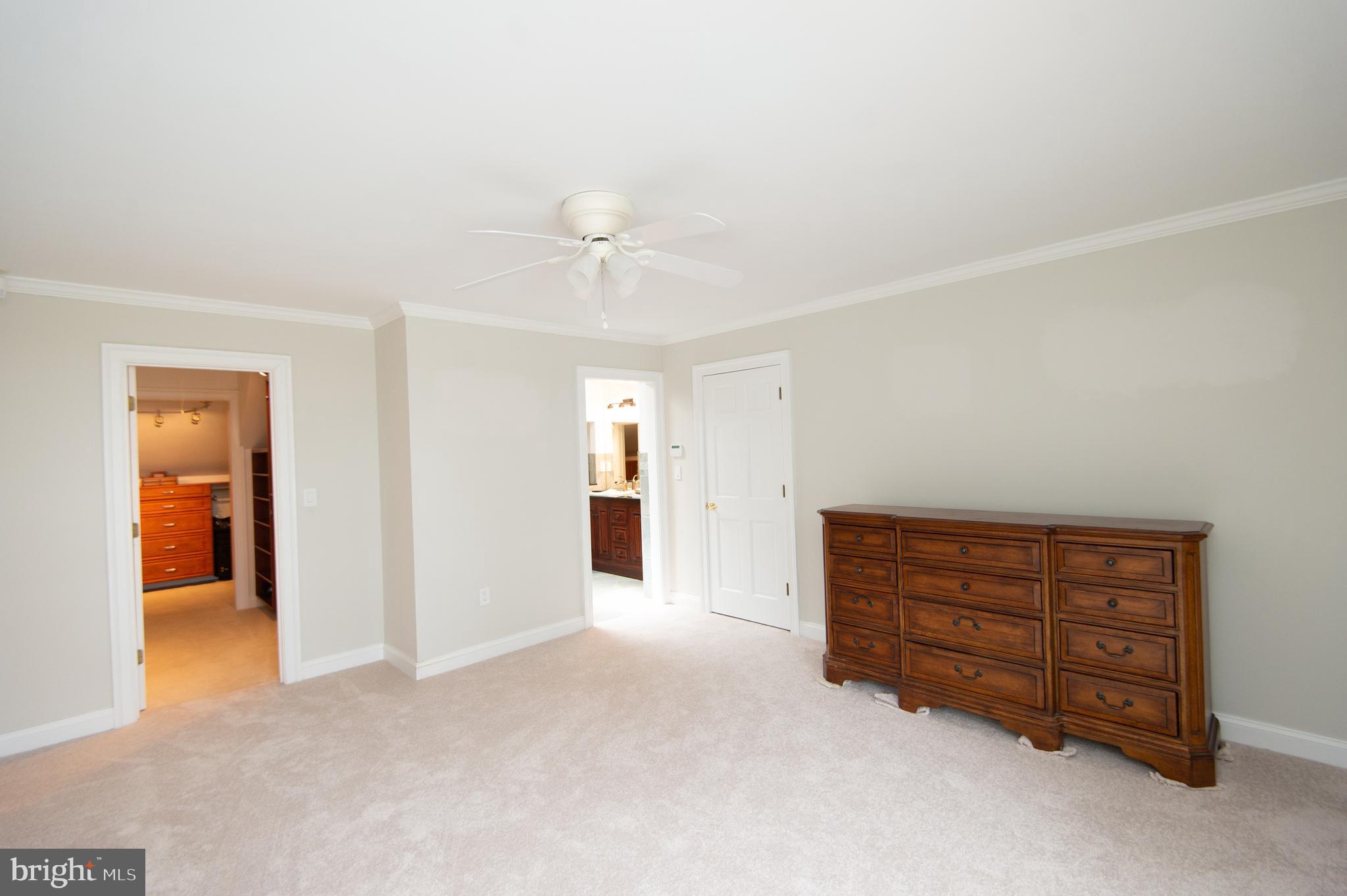 MOOSE LODGE - Residential