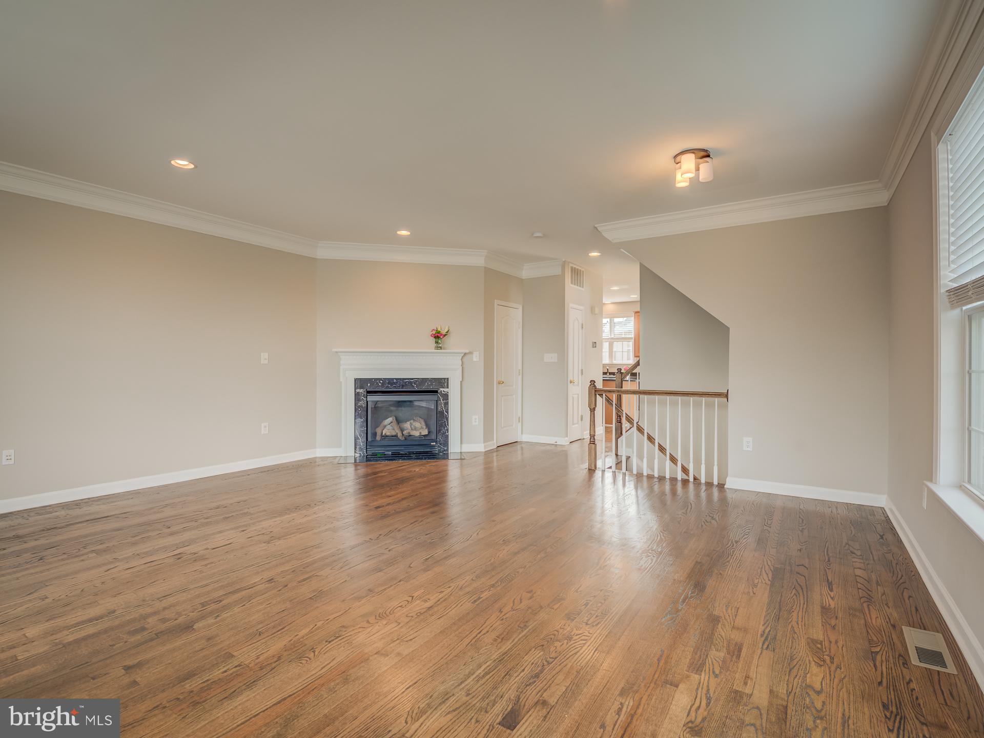 42451 MAGELLAN SQUARE
