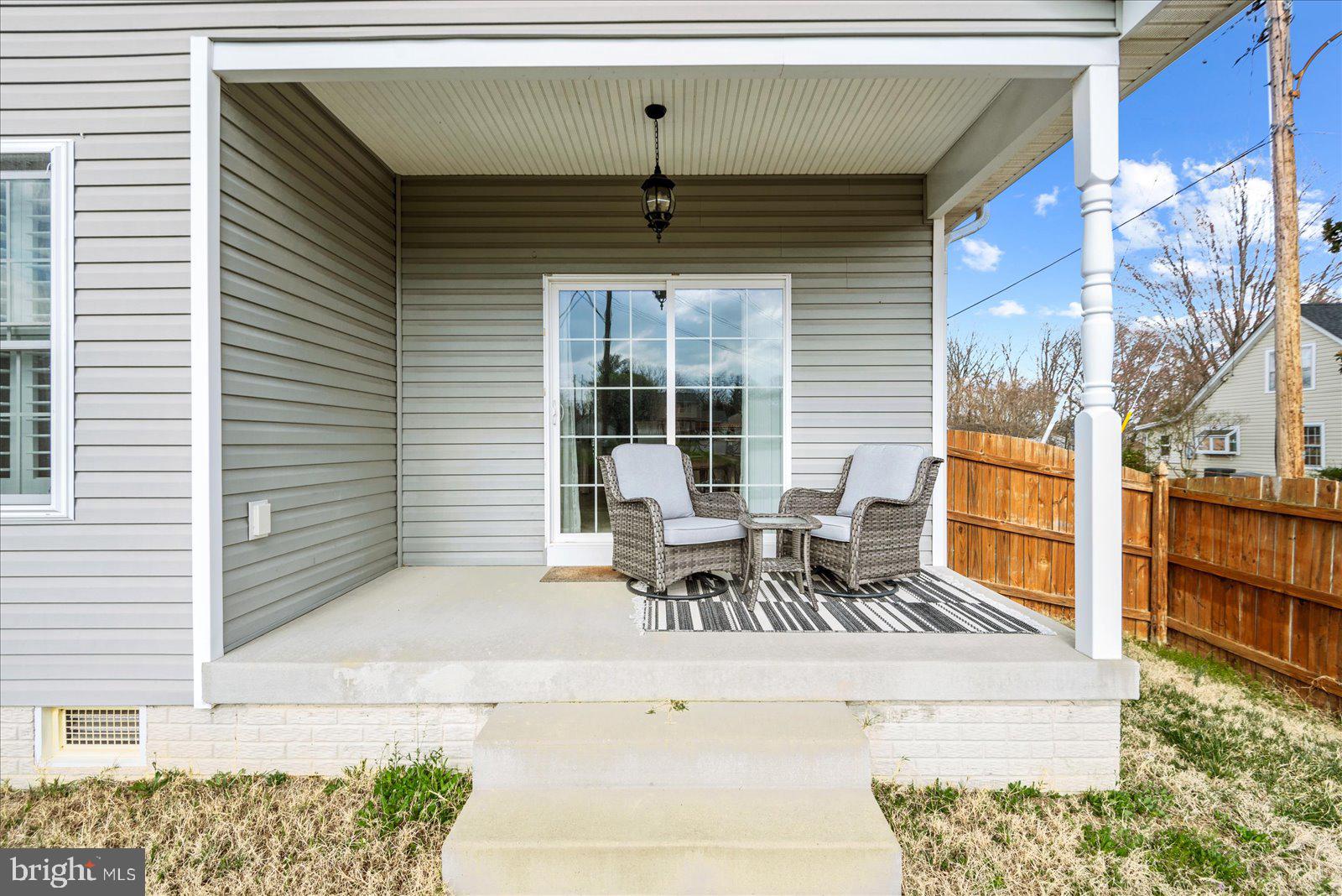 DILLARD - Residential Lease