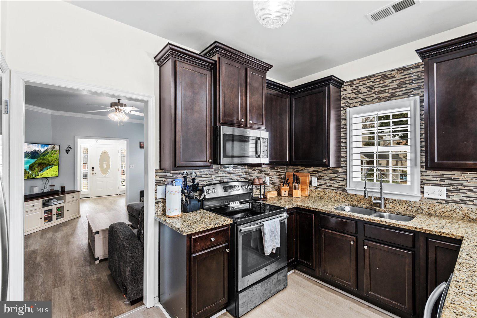 DILLARD - Residential Lease