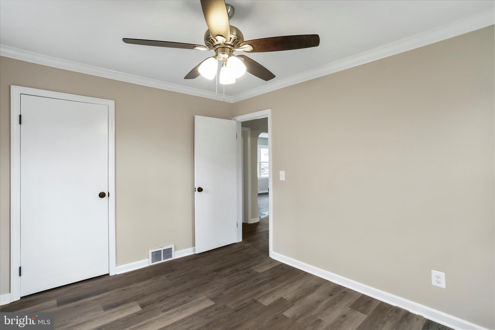 HAGERSTOWN - Residential