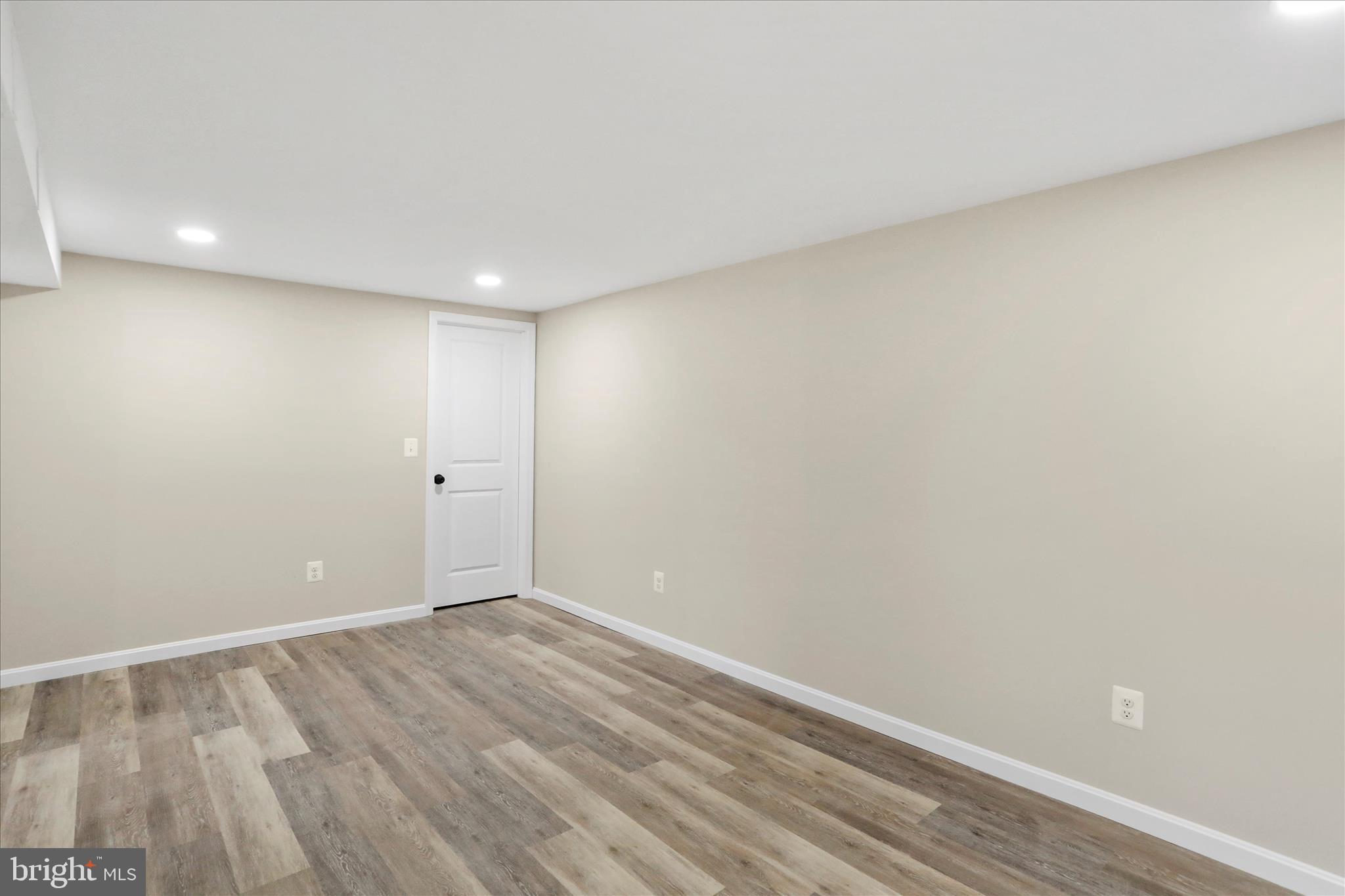 HAGERSTOWN - Residential