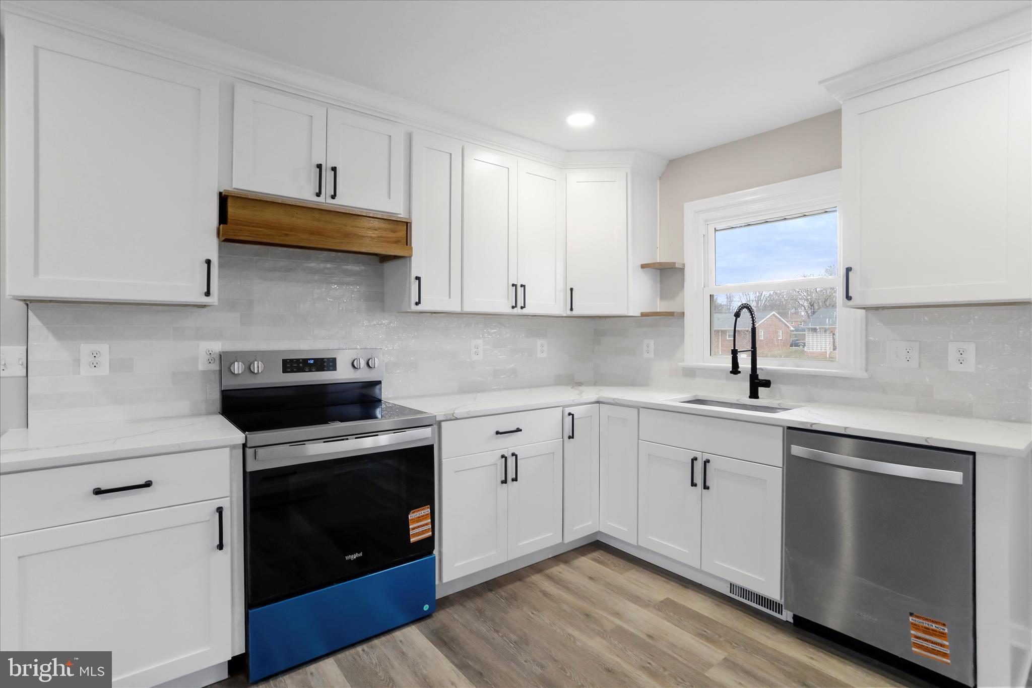 HAGERSTOWN - Residential