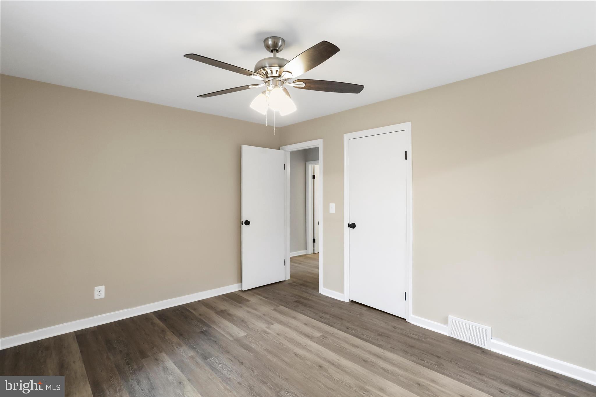 HAGERSTOWN - Residential