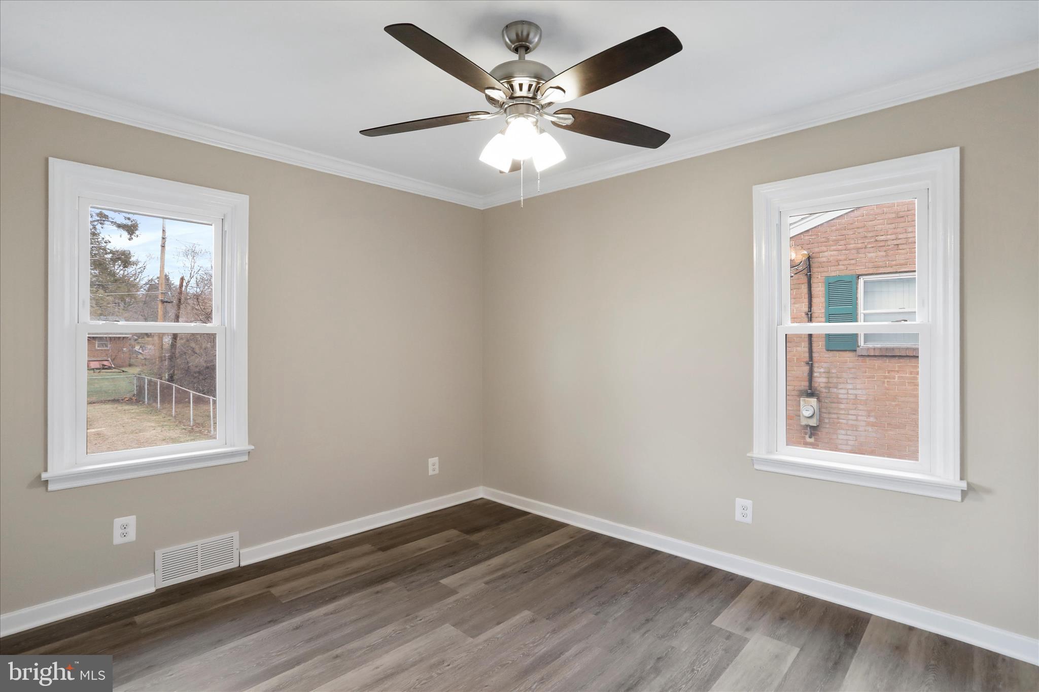 HAGERSTOWN - Residential