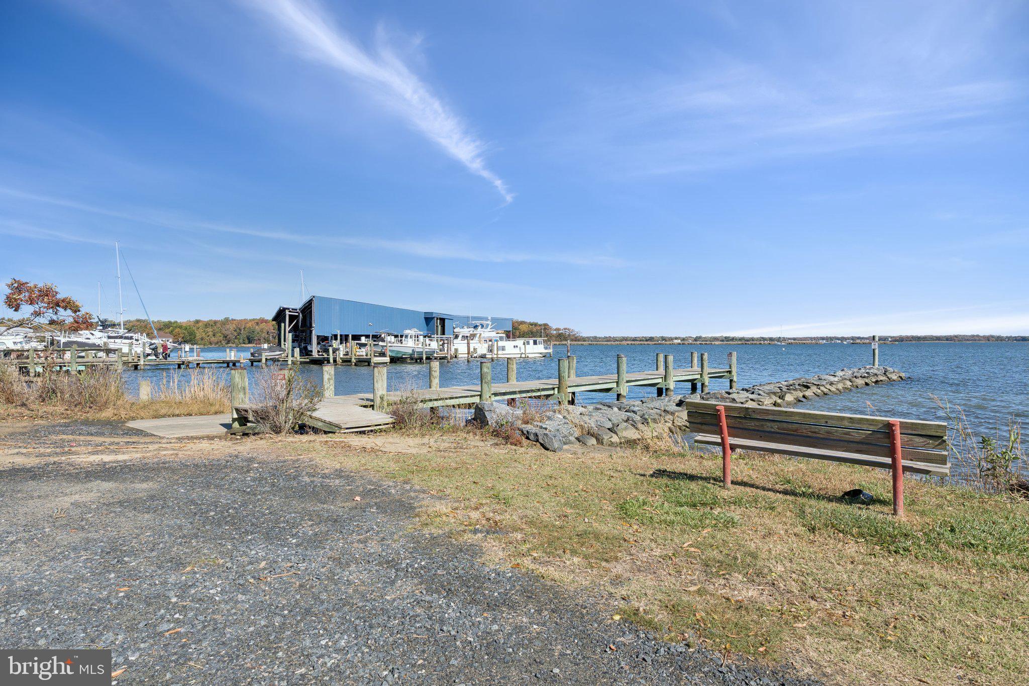 SELBY ON THE BAY - Residential