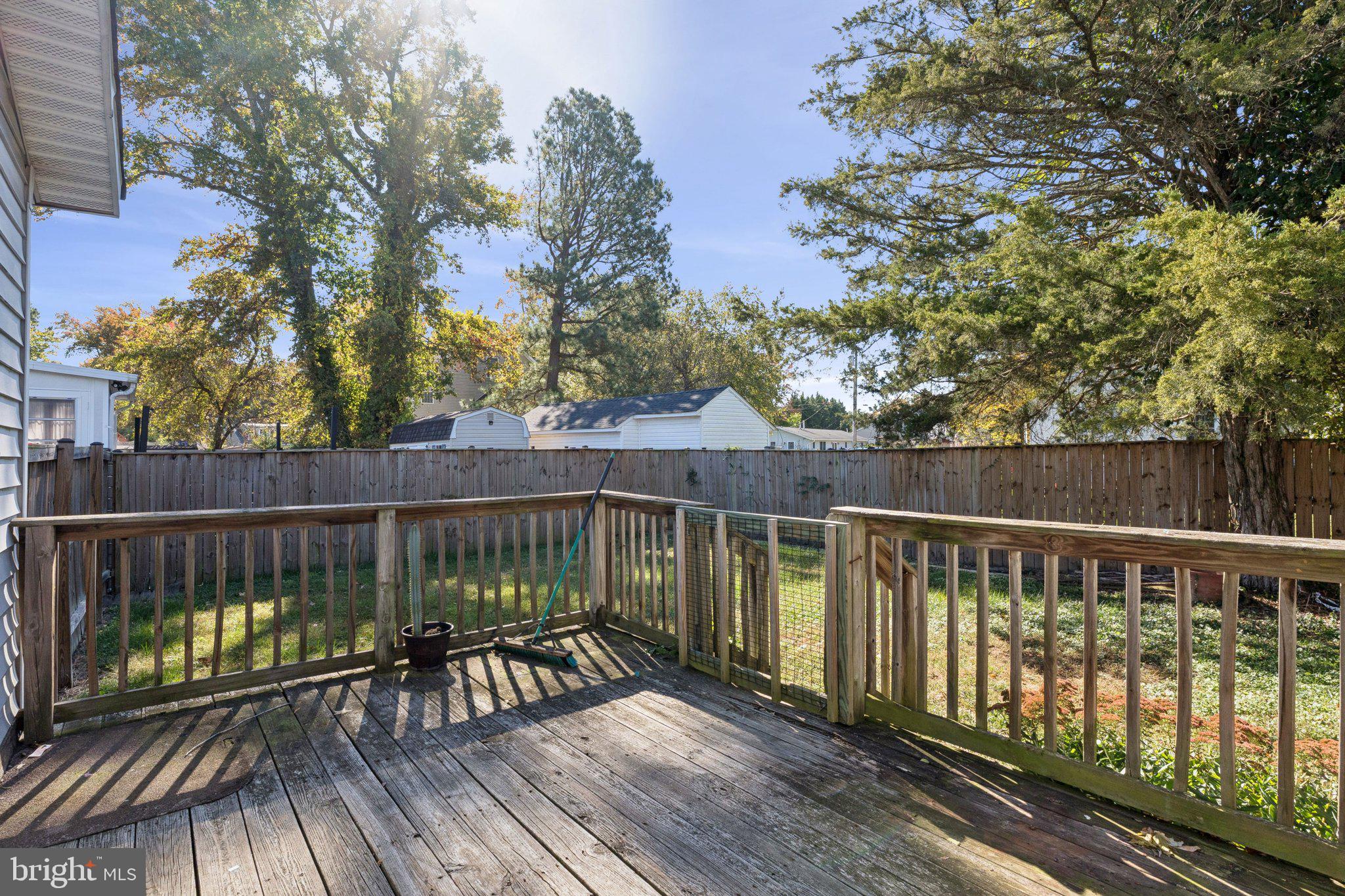 SELBY ON THE BAY - Residential