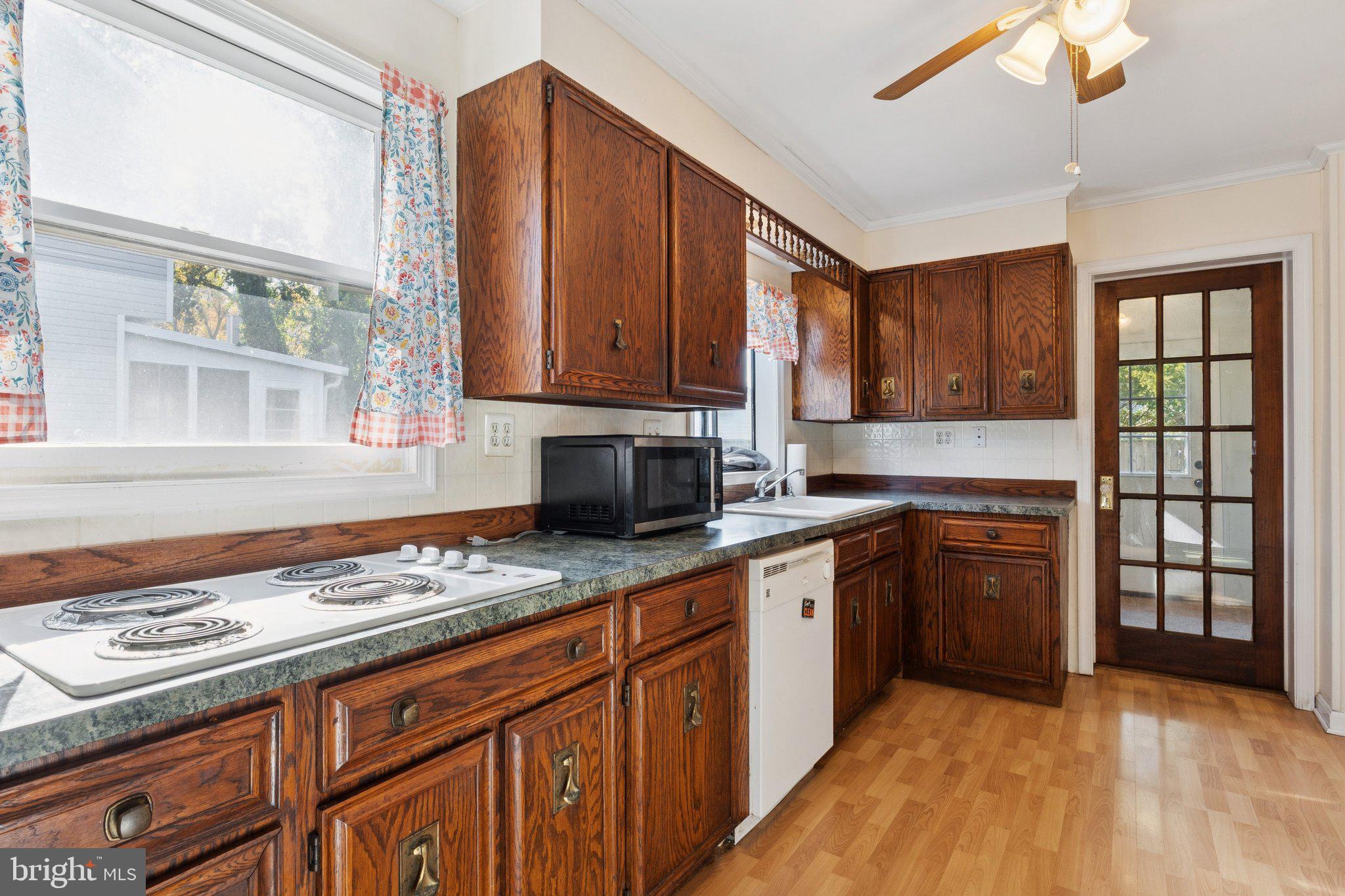 SELBY ON THE BAY - Residential