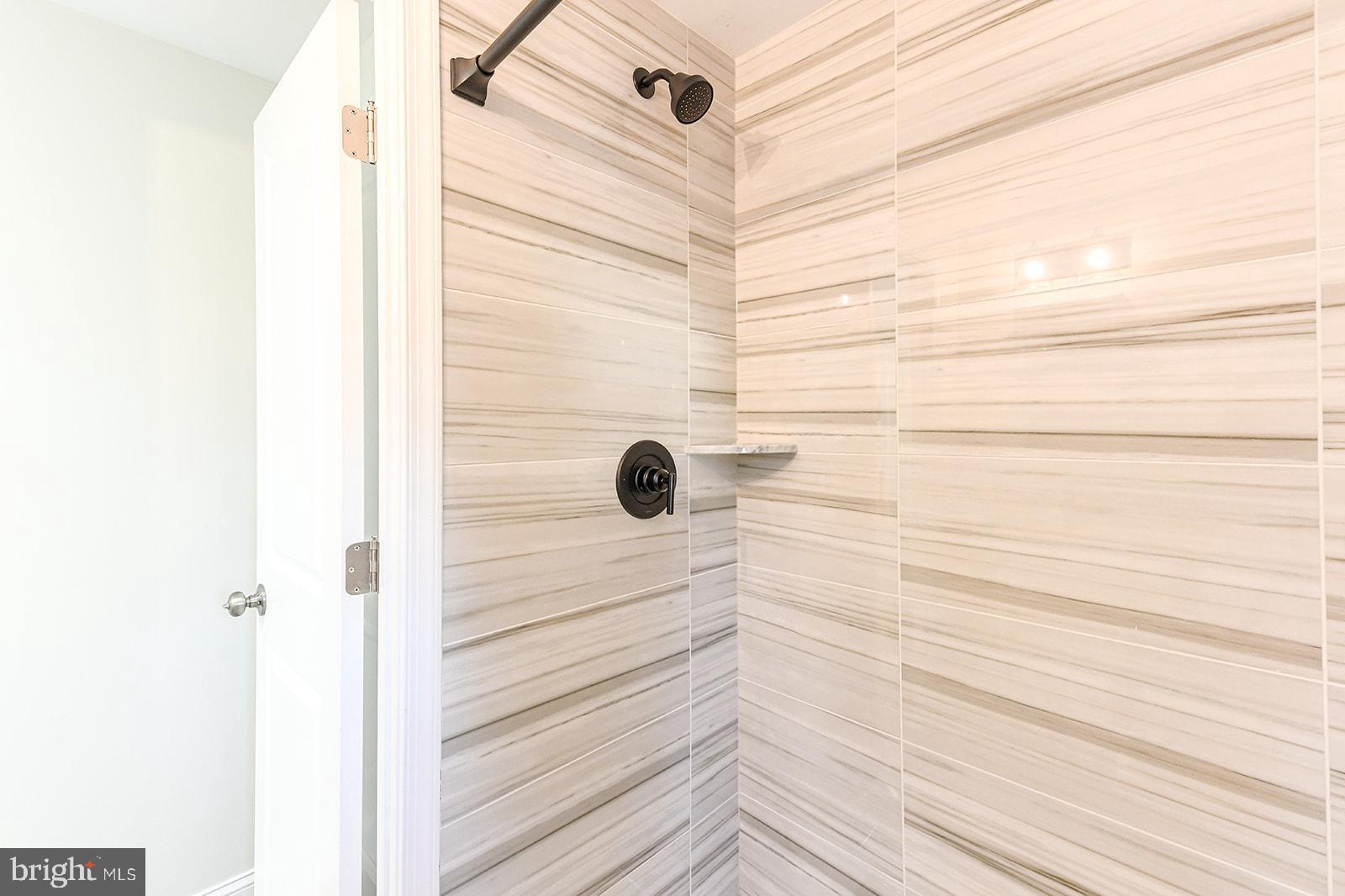 ROLAND HEIGHTS - Residential