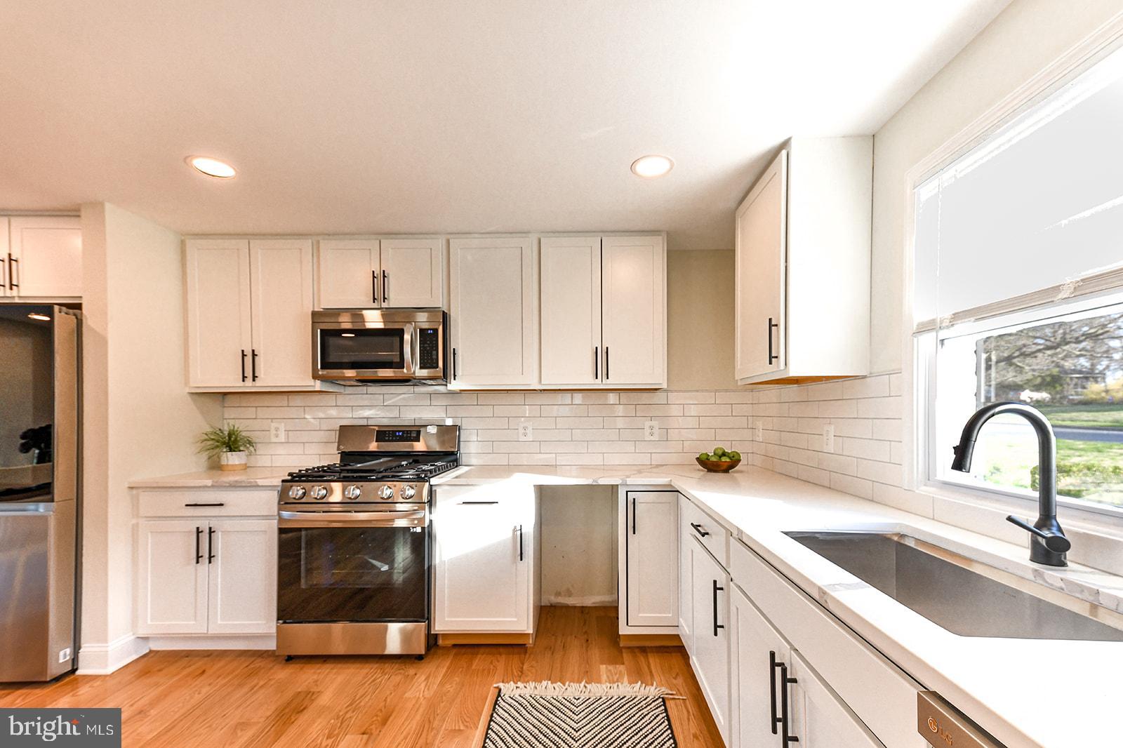 ROLAND HEIGHTS - Residential