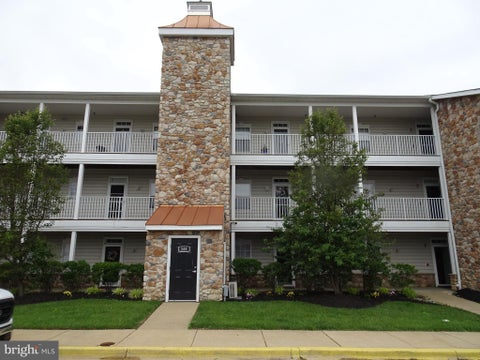 Condo For Rent - 101 Colonial Downs Court #1102<br/> NEWARK, DE 19702