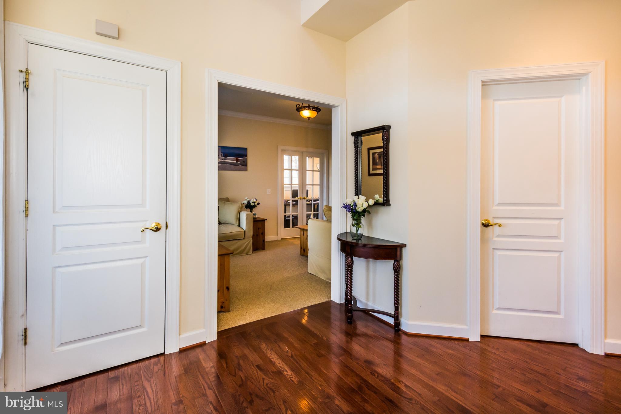 OWINGS MILLS - Residential