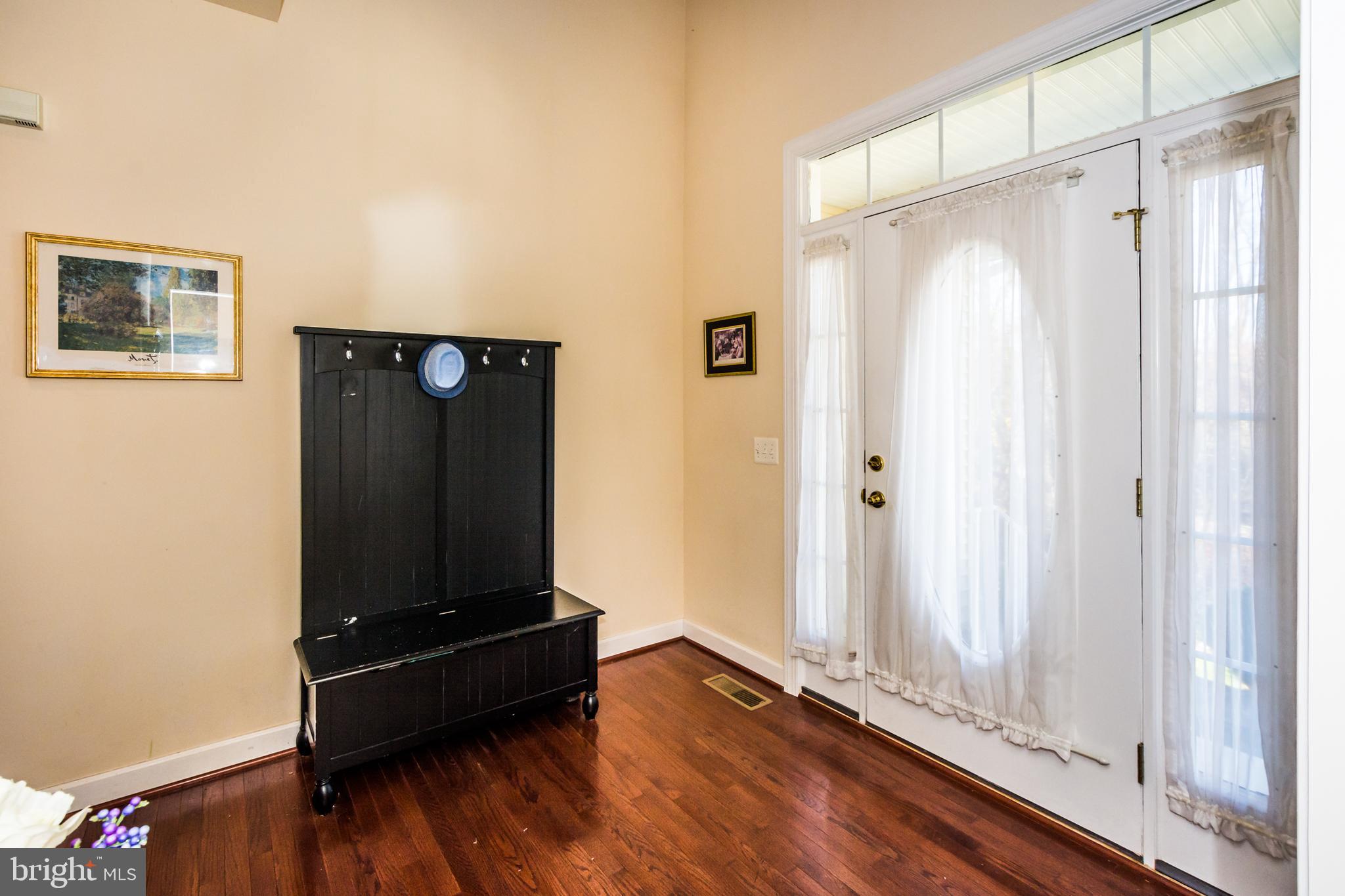 OWINGS MILLS - Residential