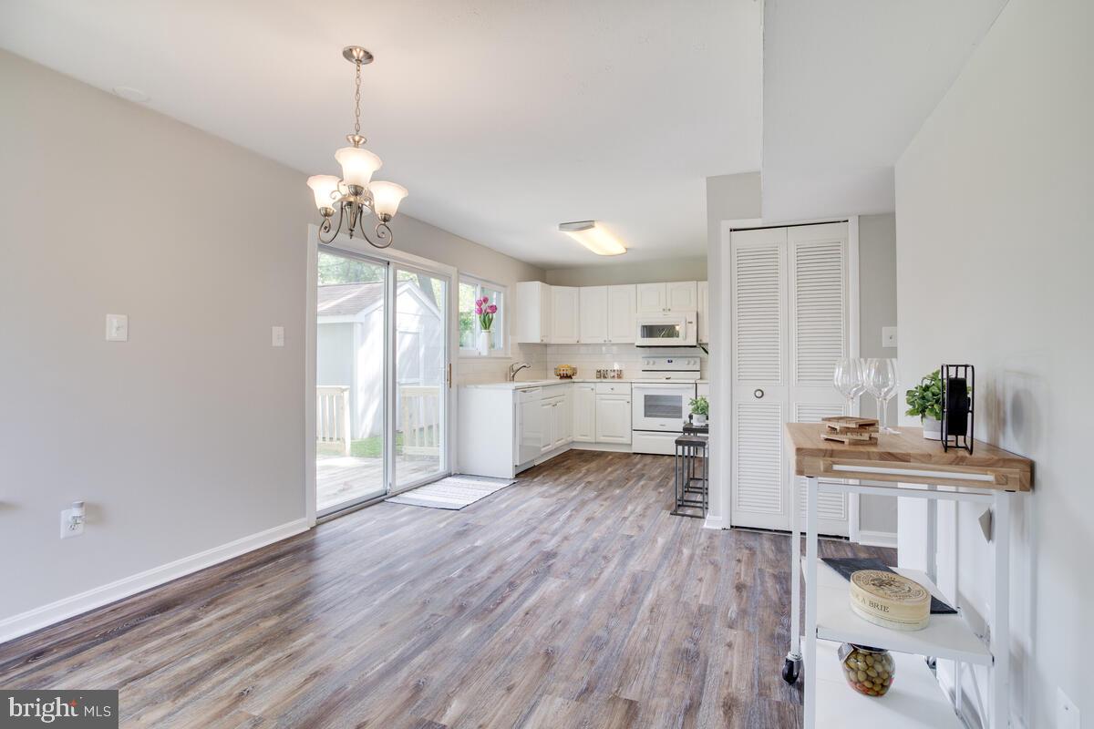 POINTER RIDGE AT COLLINGTON - Residential