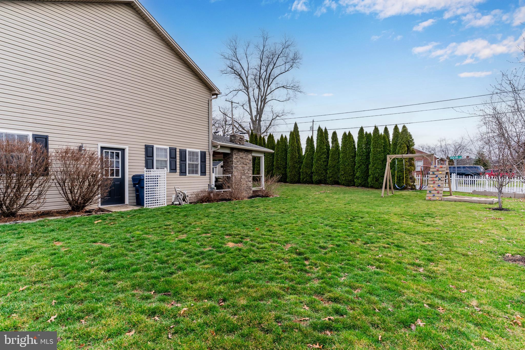 GUILFORD HILLS NORTH - Residential