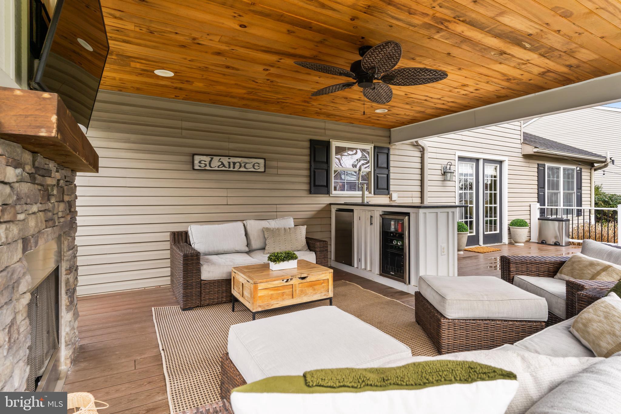 GUILFORD HILLS NORTH - Residential