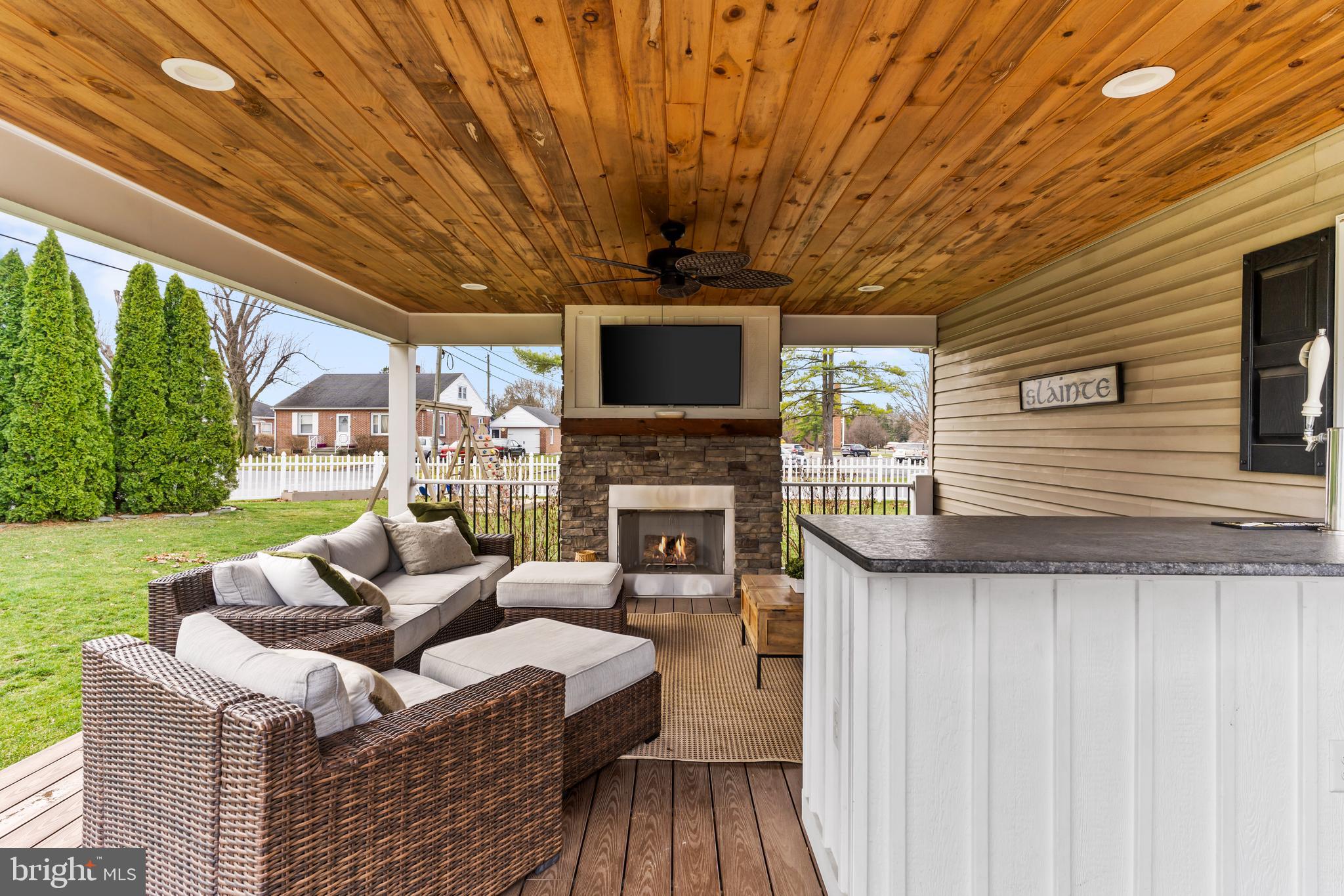 GUILFORD HILLS NORTH - Residential