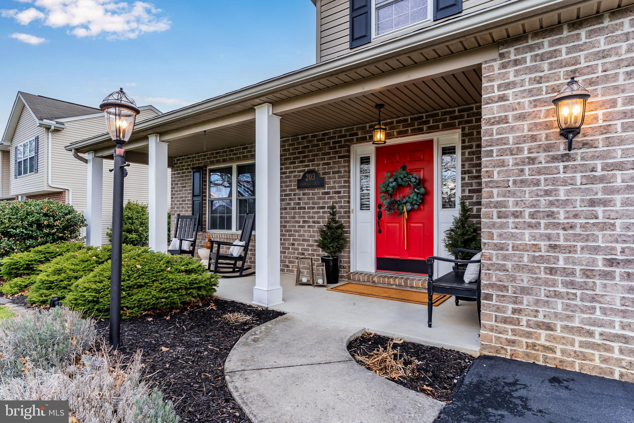 GUILFORD HILLS NORTH - Residential