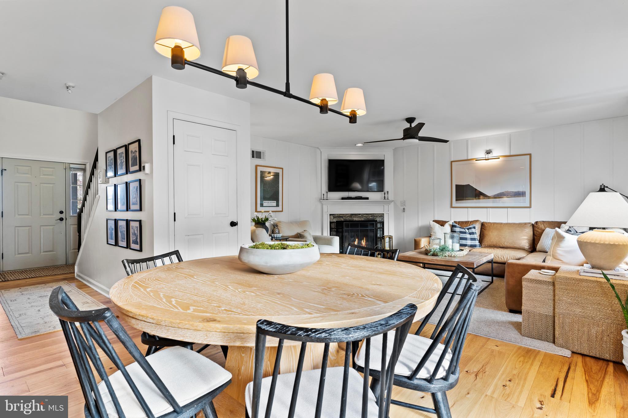 GUILFORD HILLS NORTH - Residential