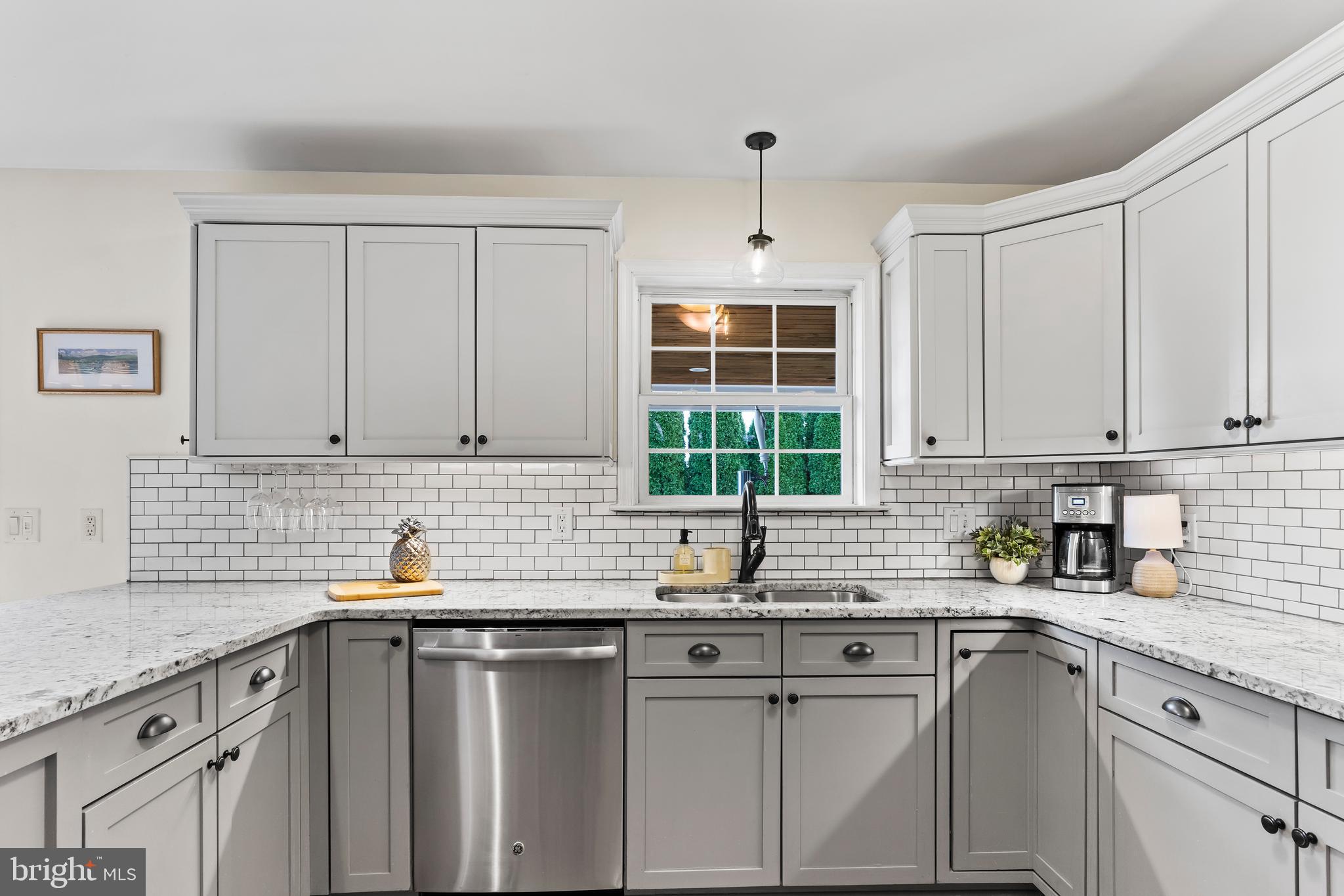 GUILFORD HILLS NORTH - Residential