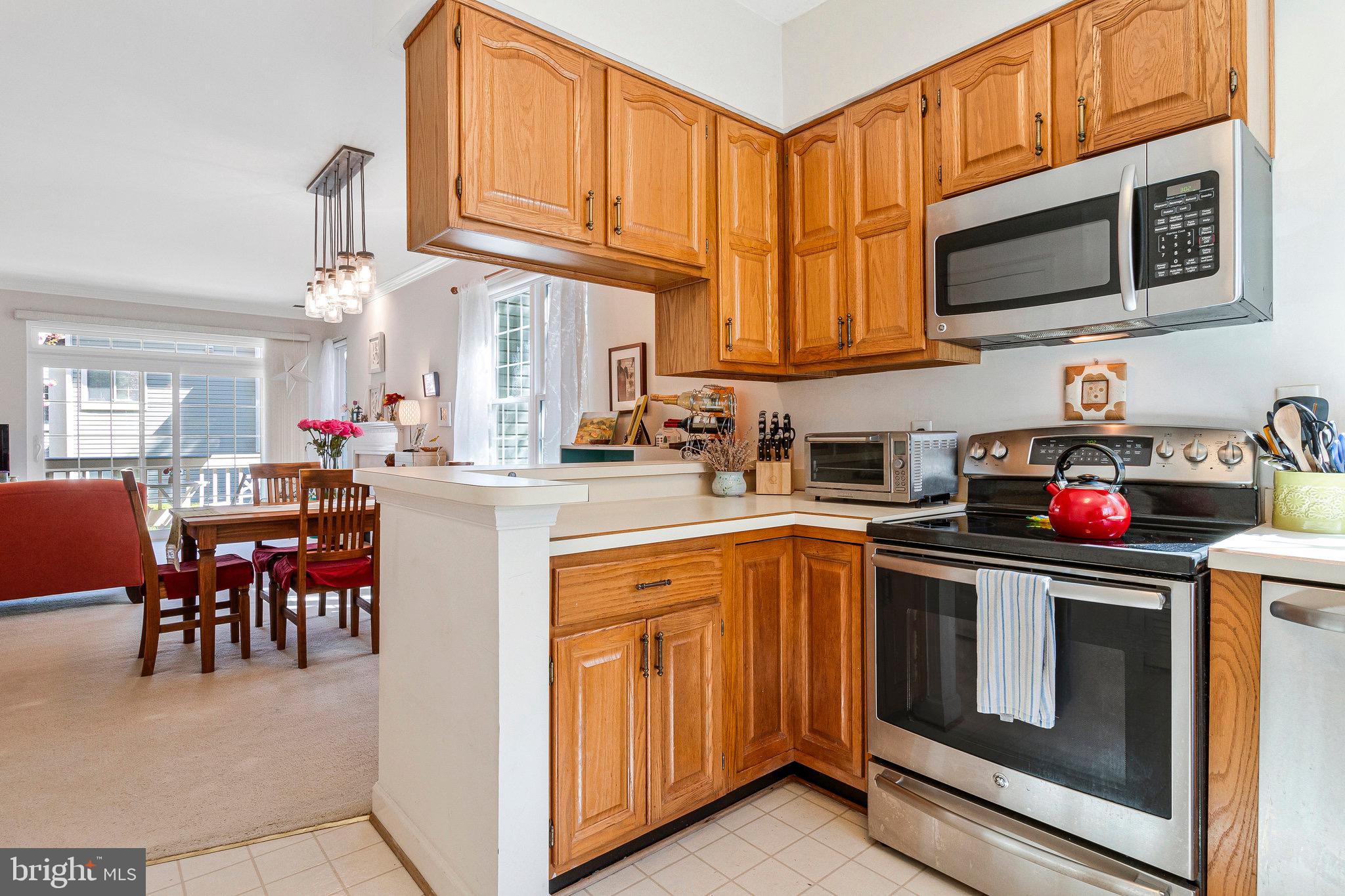 BENTLEY PLACE - Residential Lease