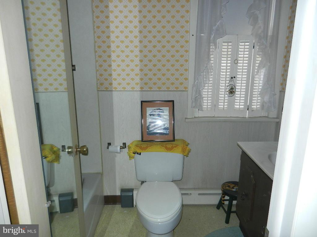 WEST SIDE - Residential