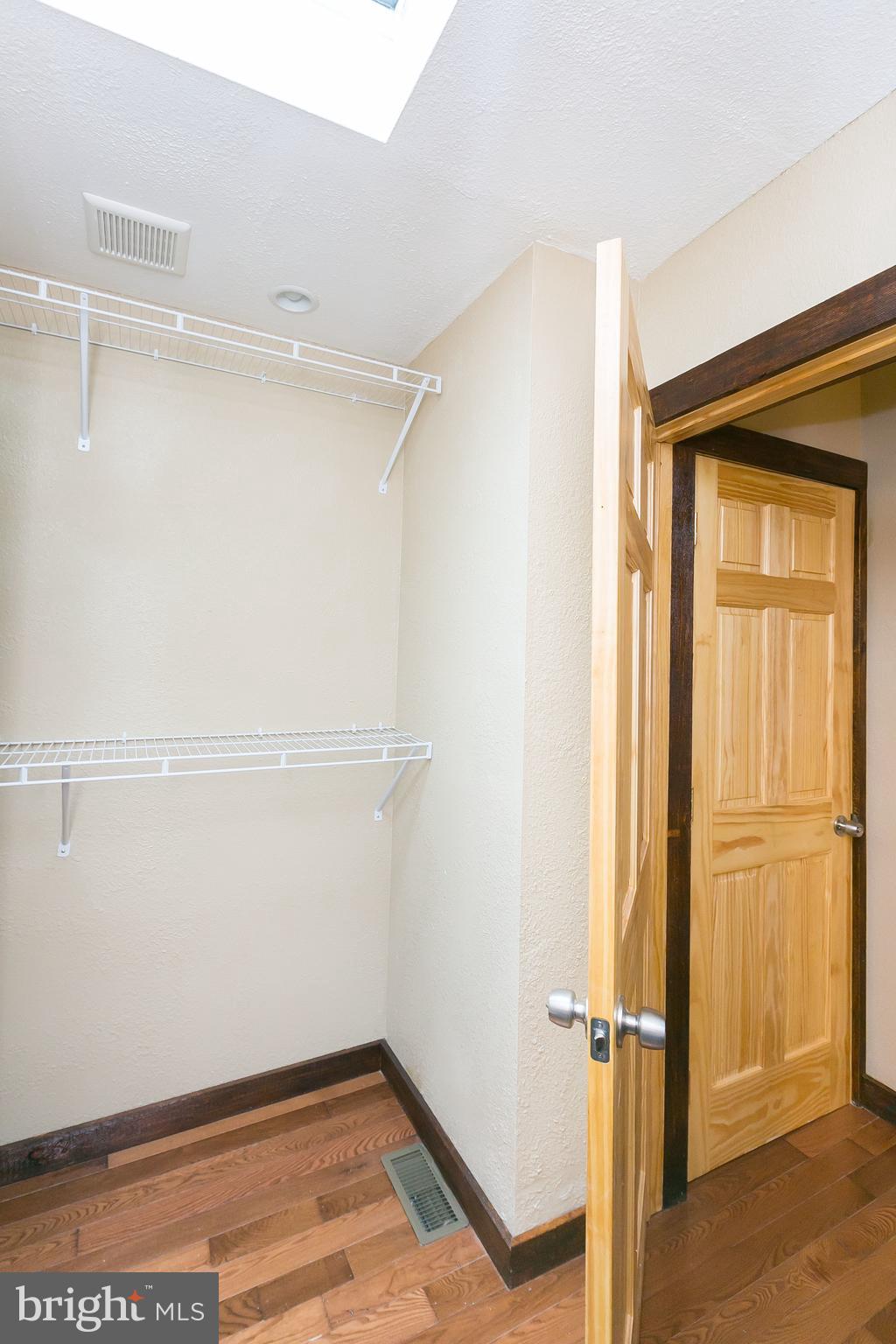 WASHINGTON VILLAGE - Residential