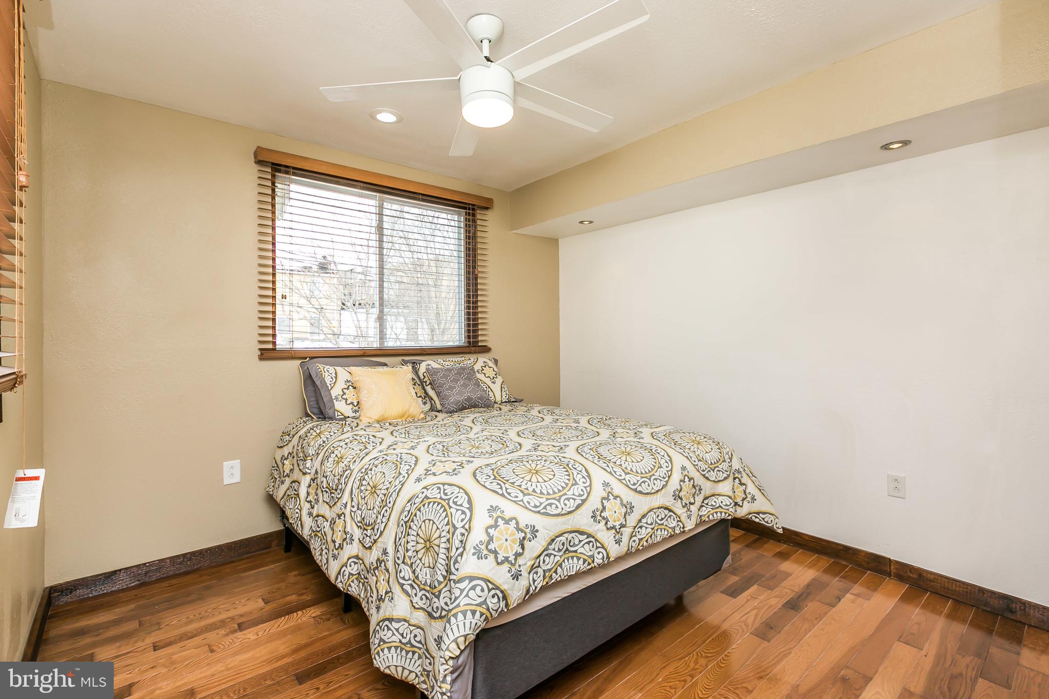 WASHINGTON VILLAGE - Residential