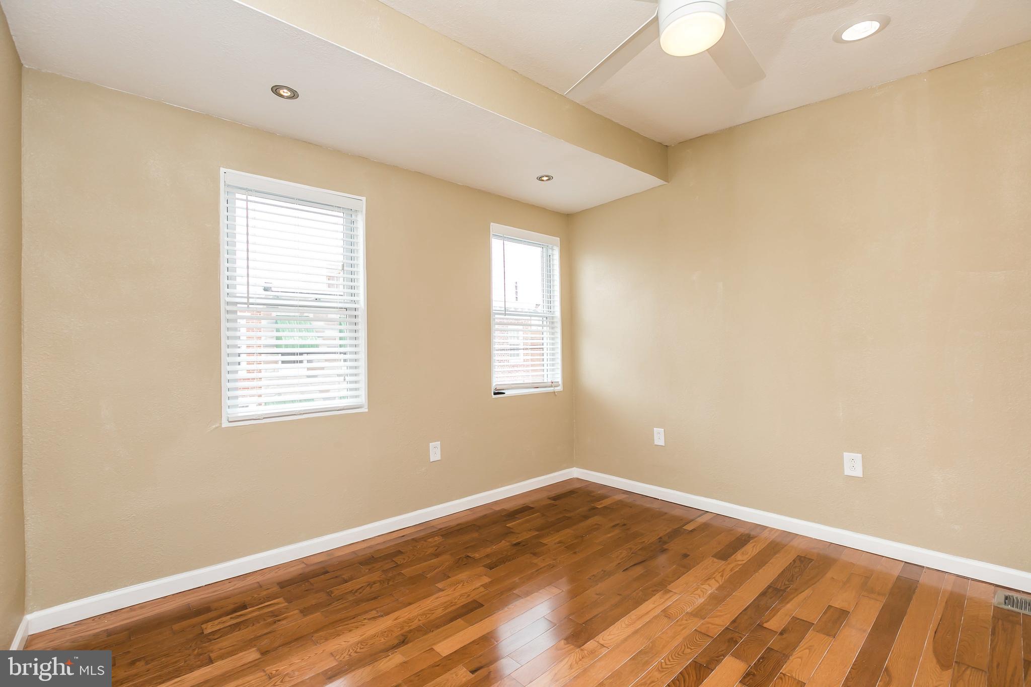 WASHINGTON VILLAGE - Residential