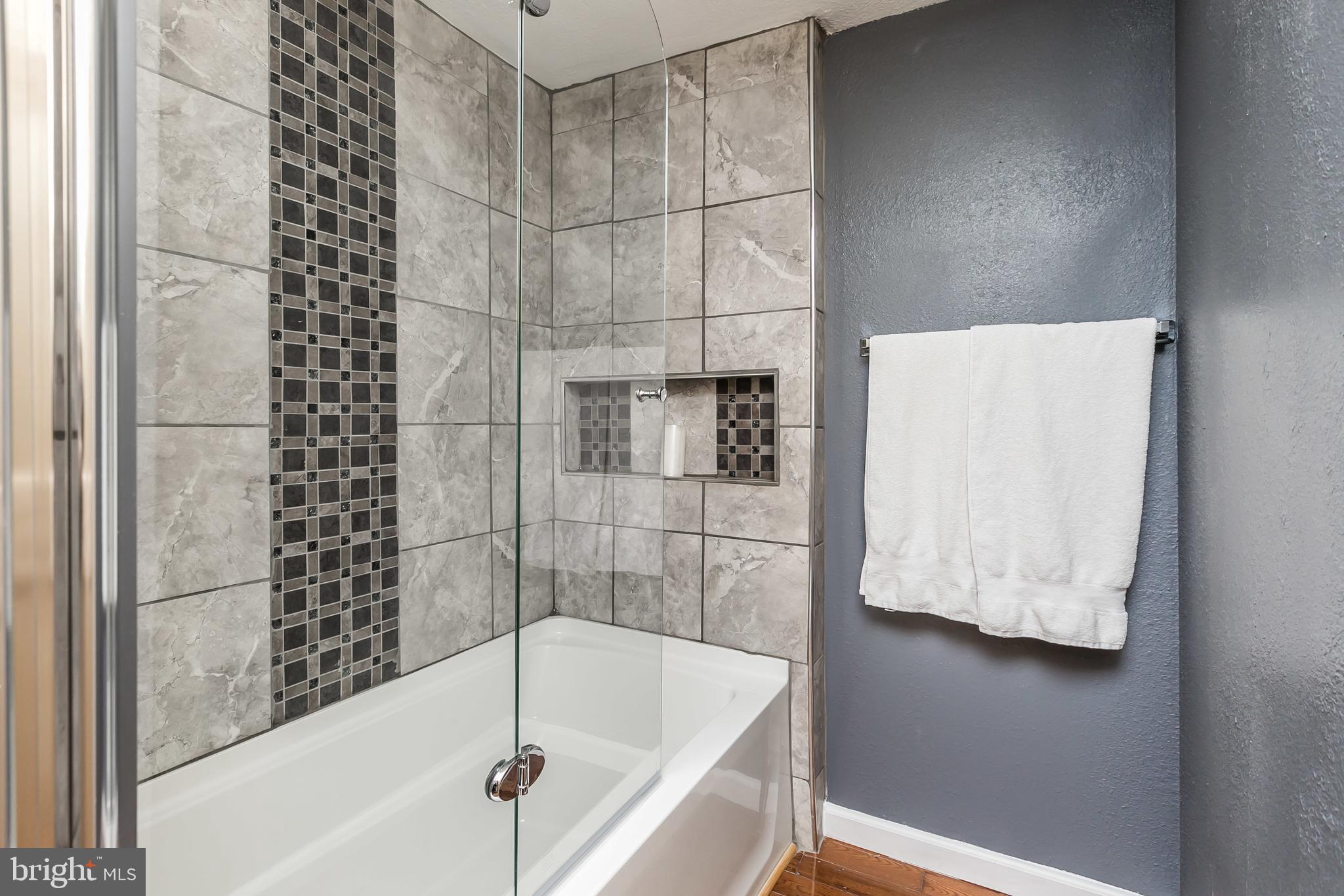 WASHINGTON VILLAGE - Residential