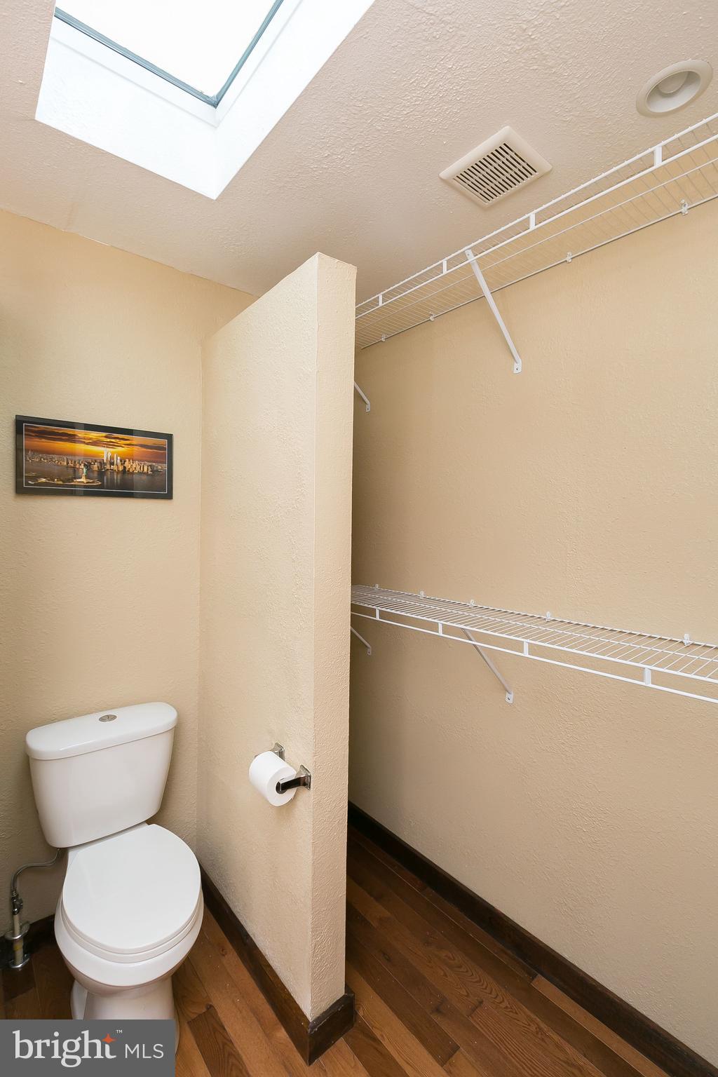 WASHINGTON VILLAGE - Residential