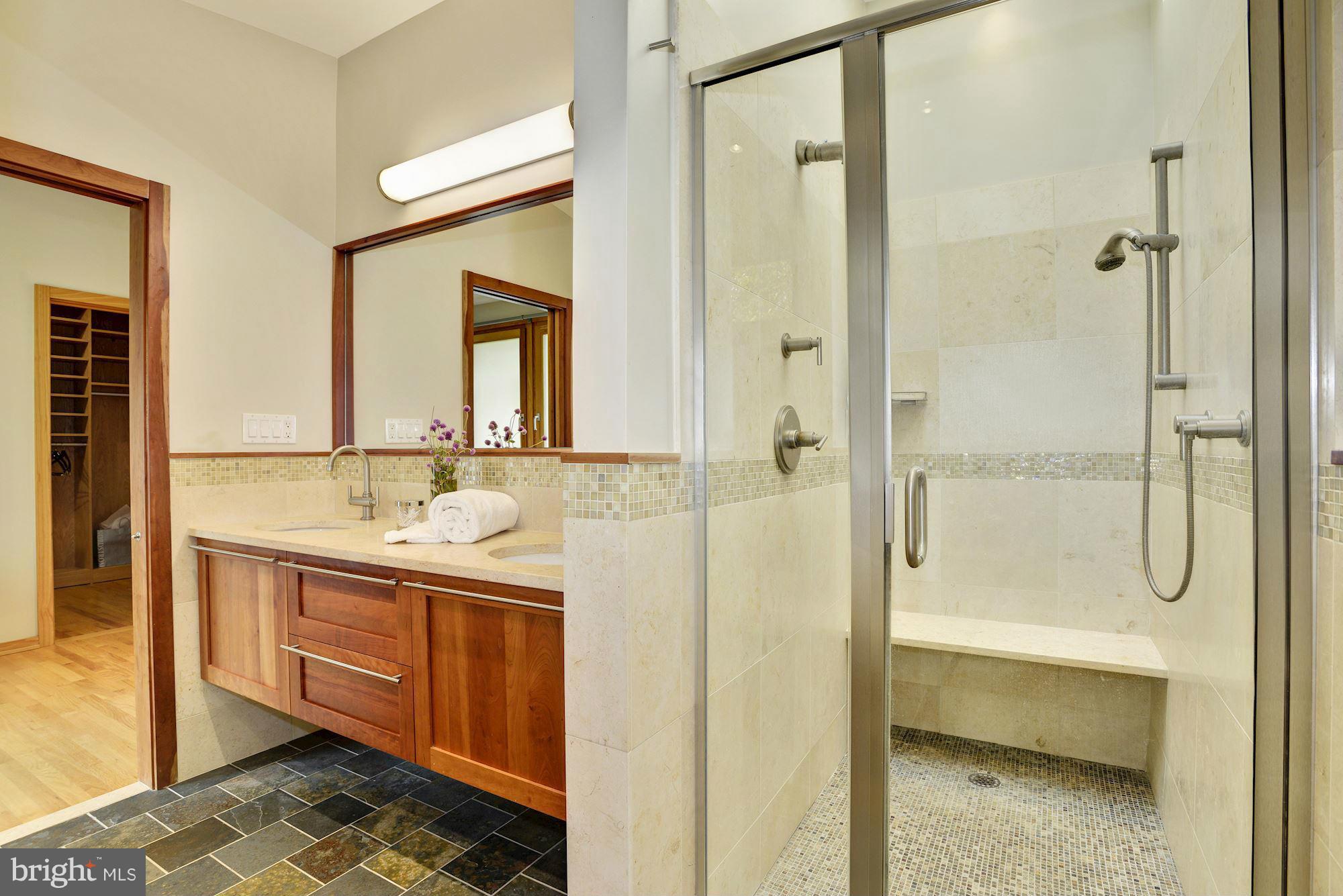 BANNOCKBURN - Residential