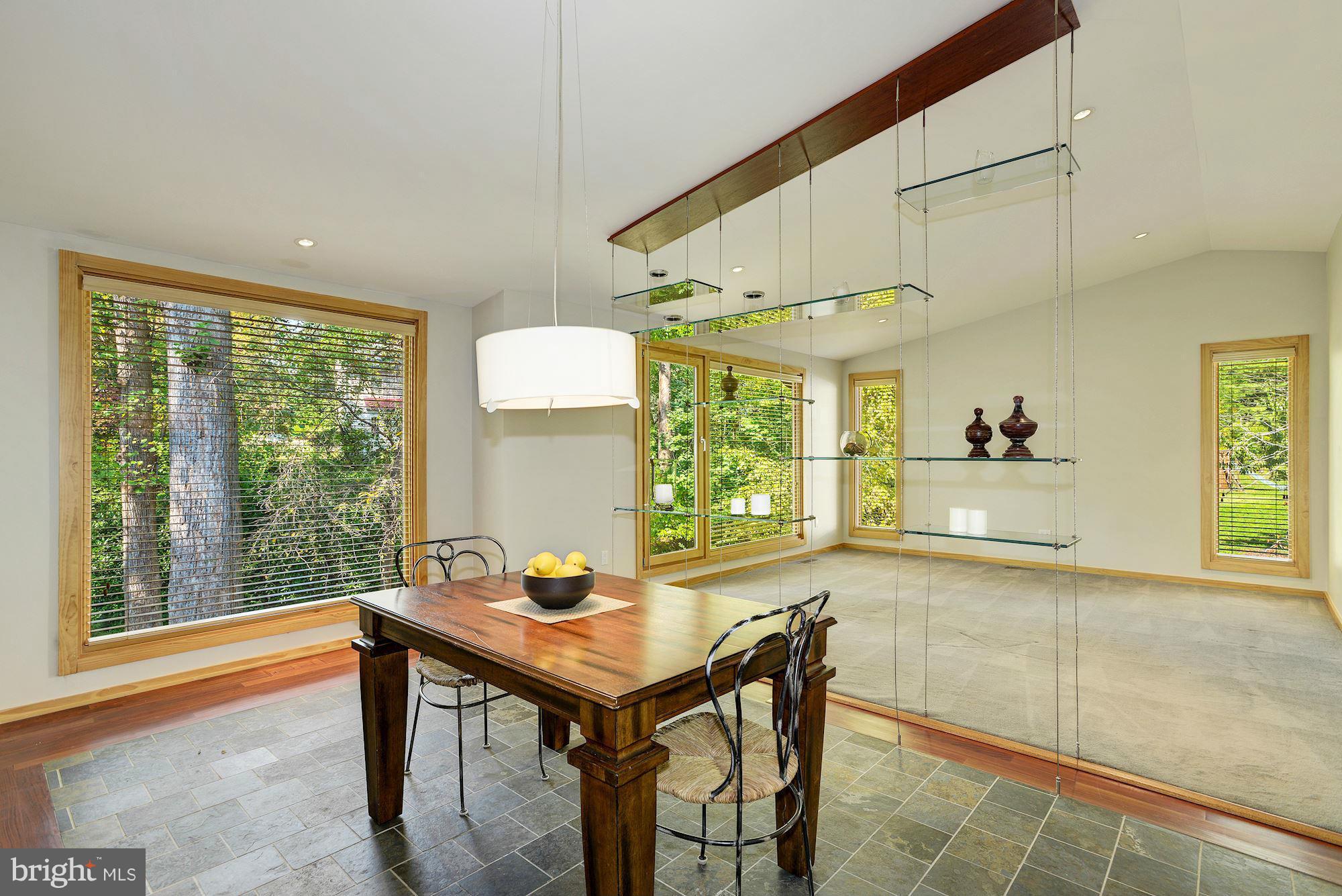 BANNOCKBURN - Residential