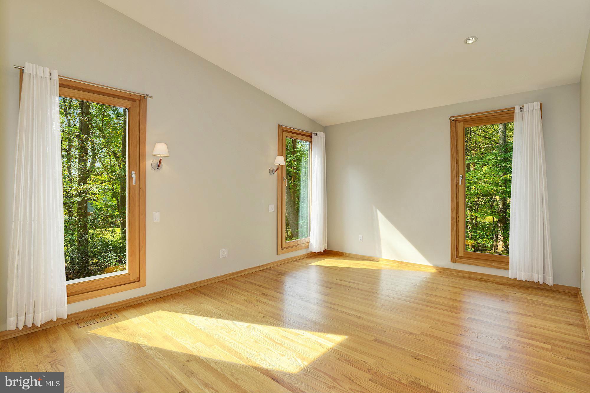 BANNOCKBURN - Residential