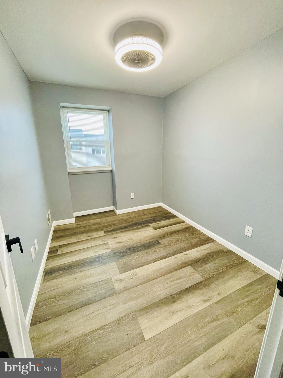 ROSEDALE - Residential