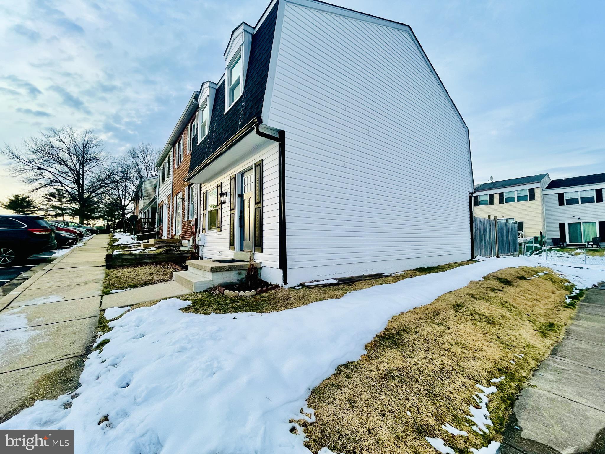 ROSEDALE - Residential