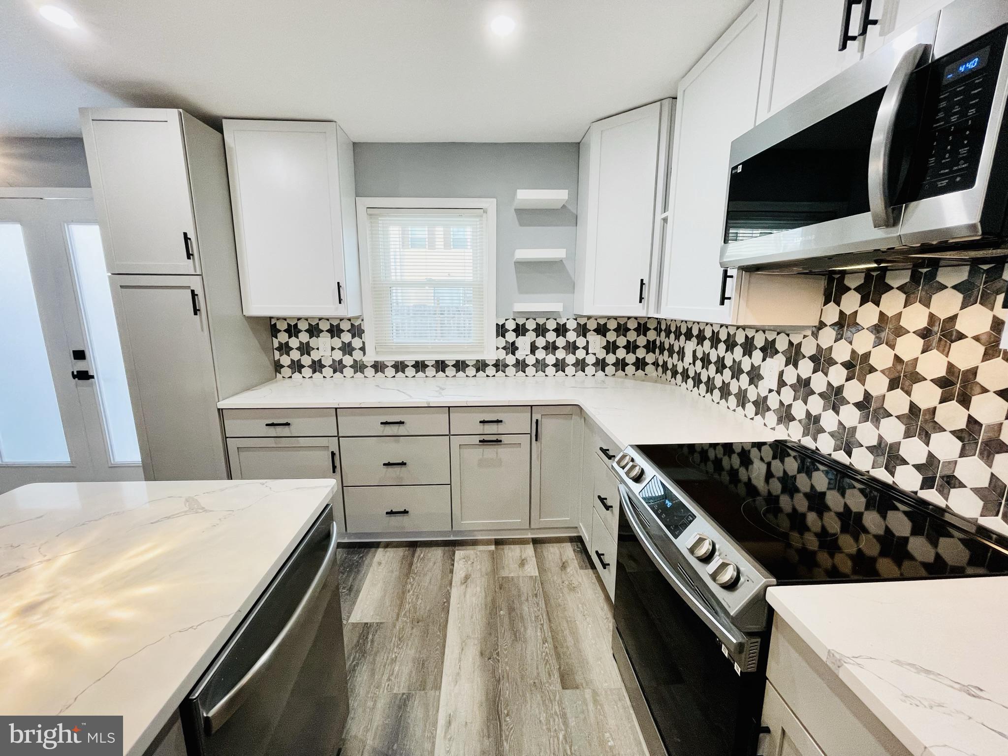 ROSEDALE - Residential