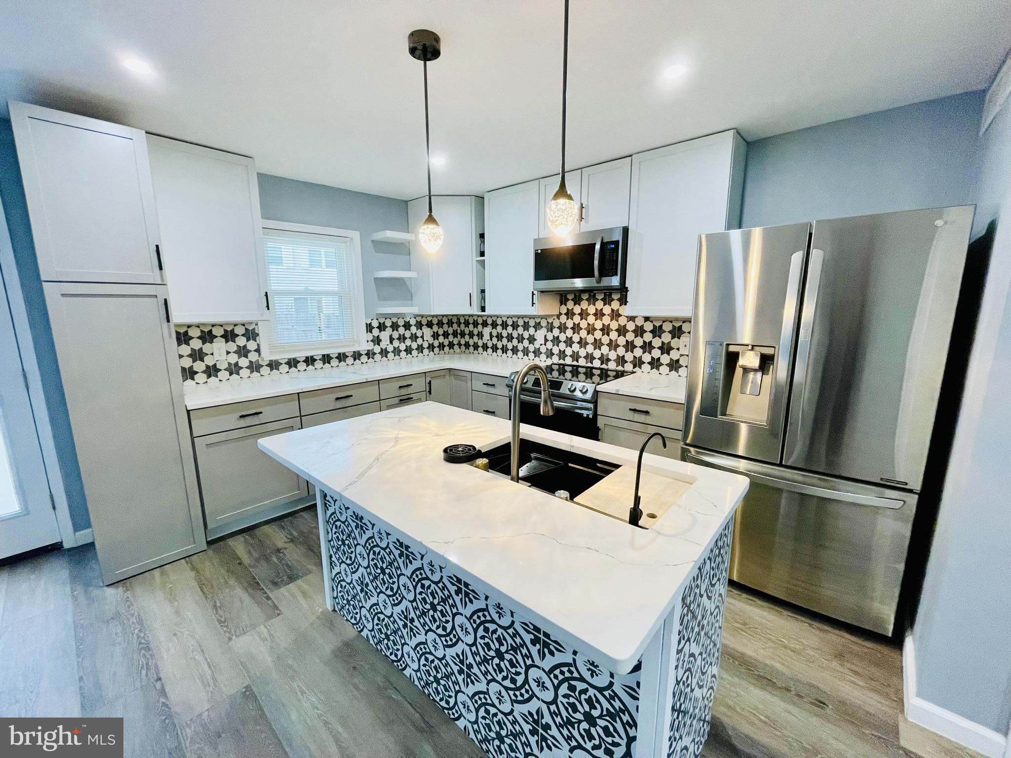 ROSEDALE - Residential