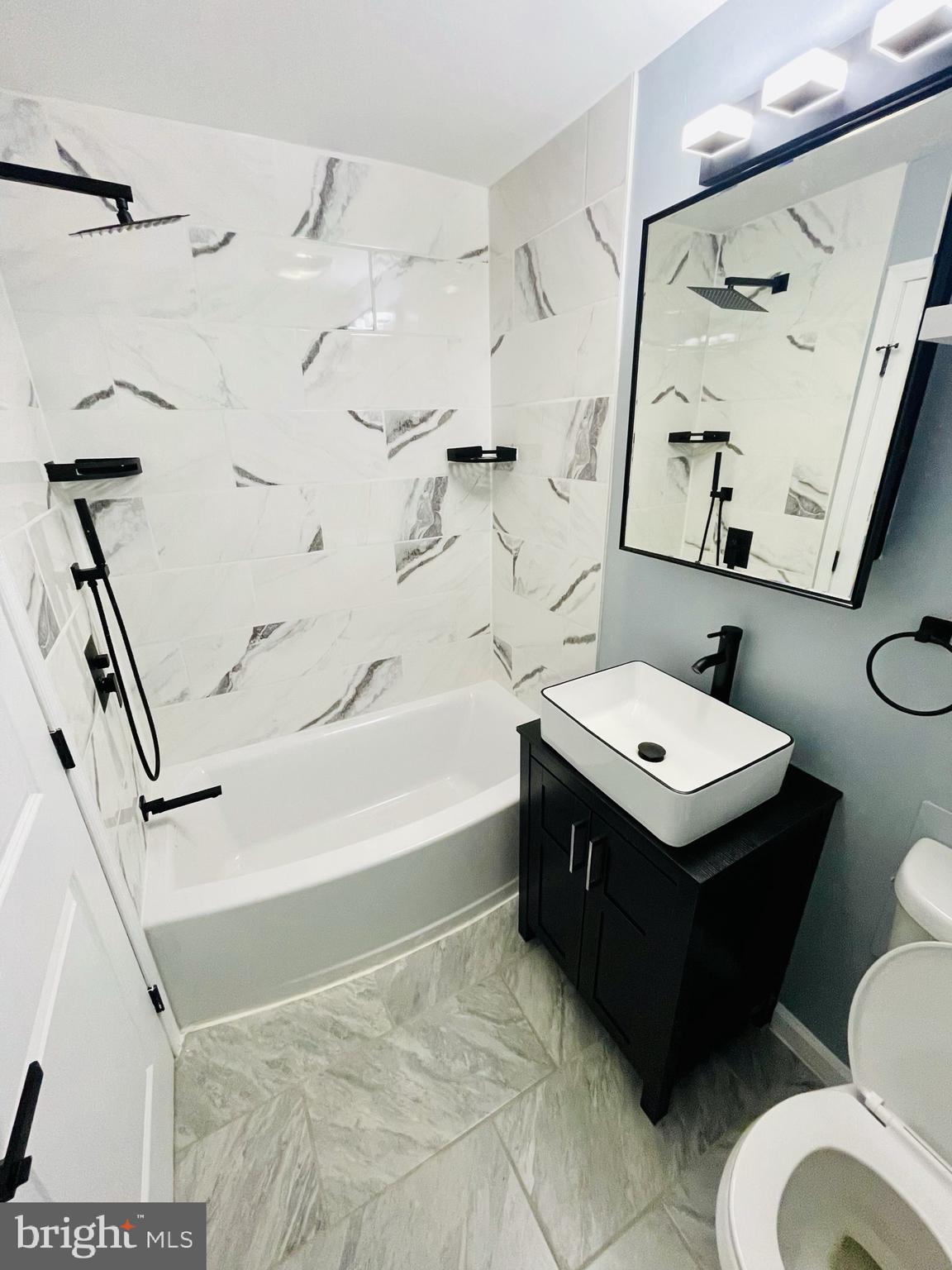 ROSEDALE - Residential