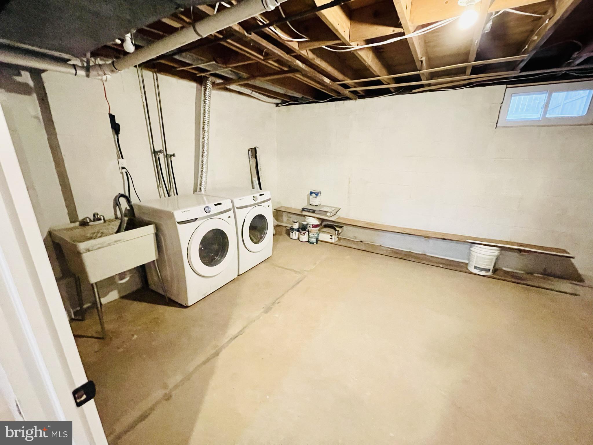 ROSEDALE - Residential