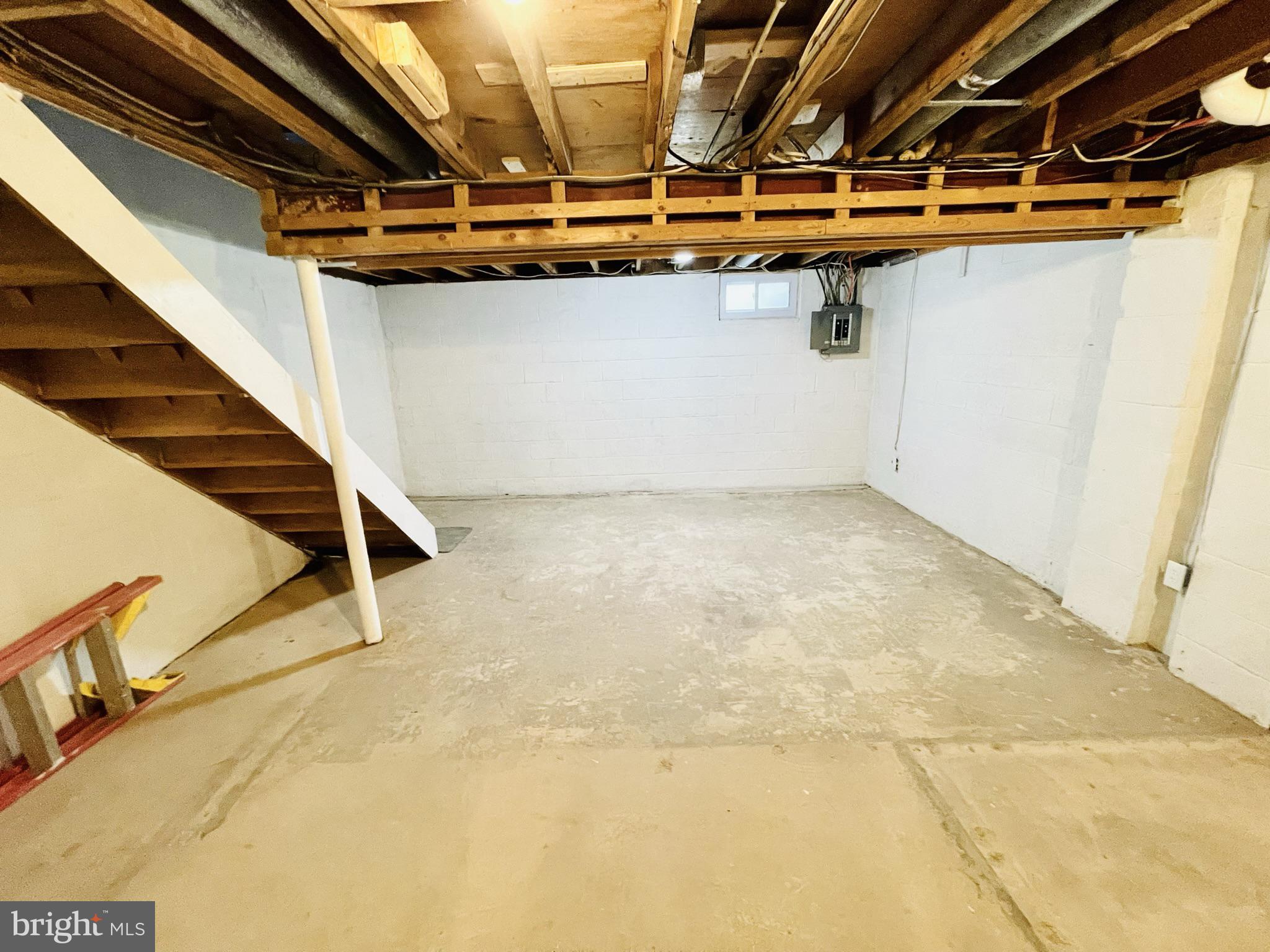 ROSEDALE - Residential