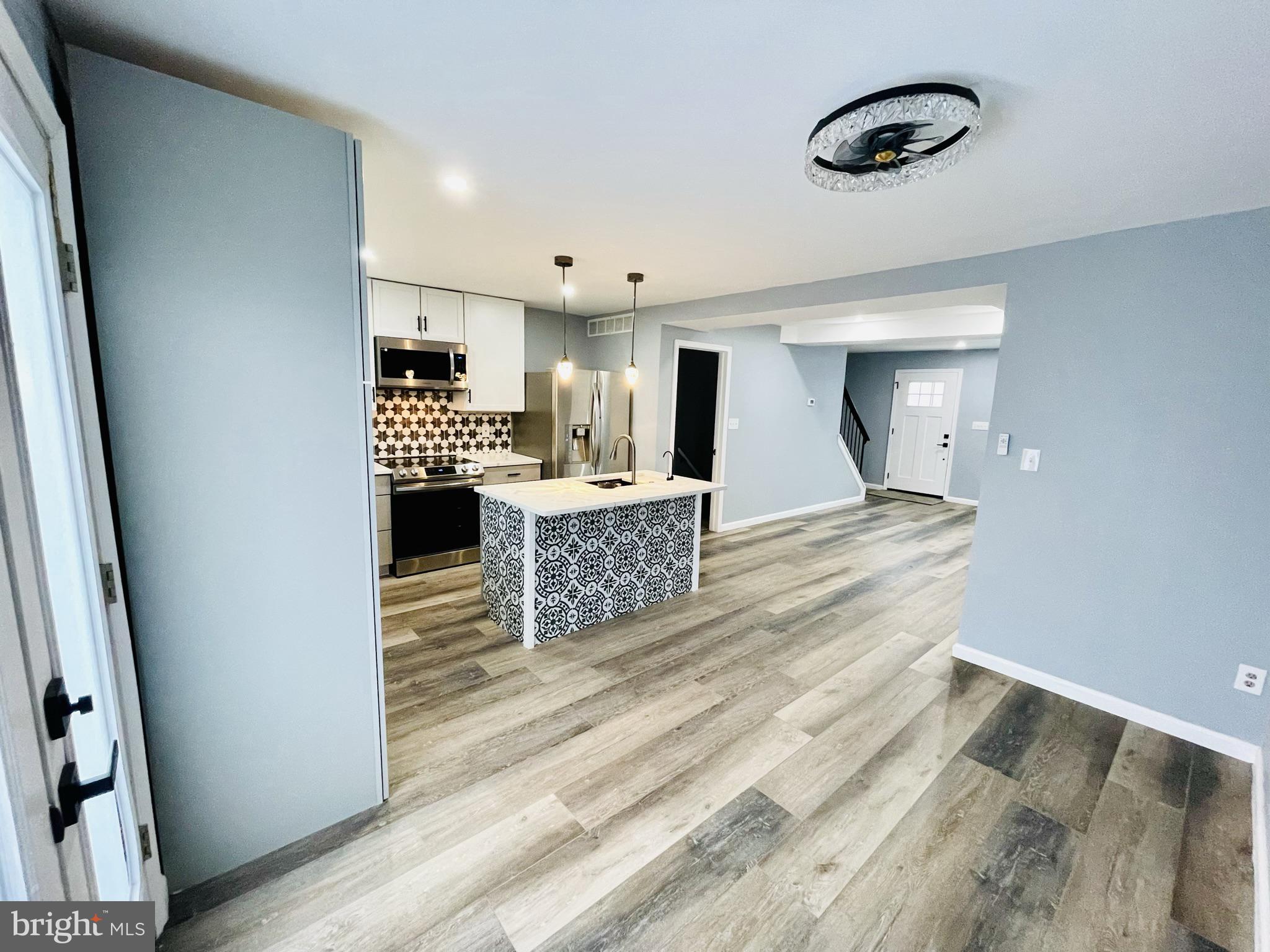 ROSEDALE - Residential