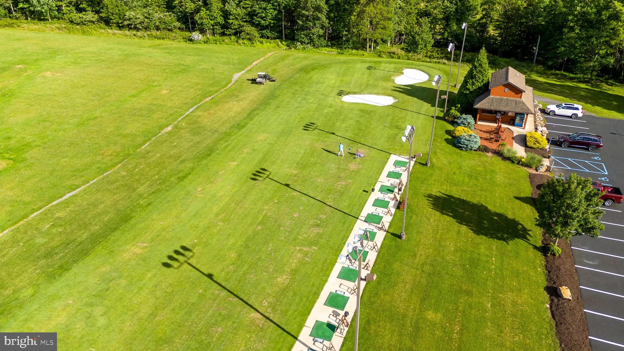 EAGLE ROCK RESORT - Land