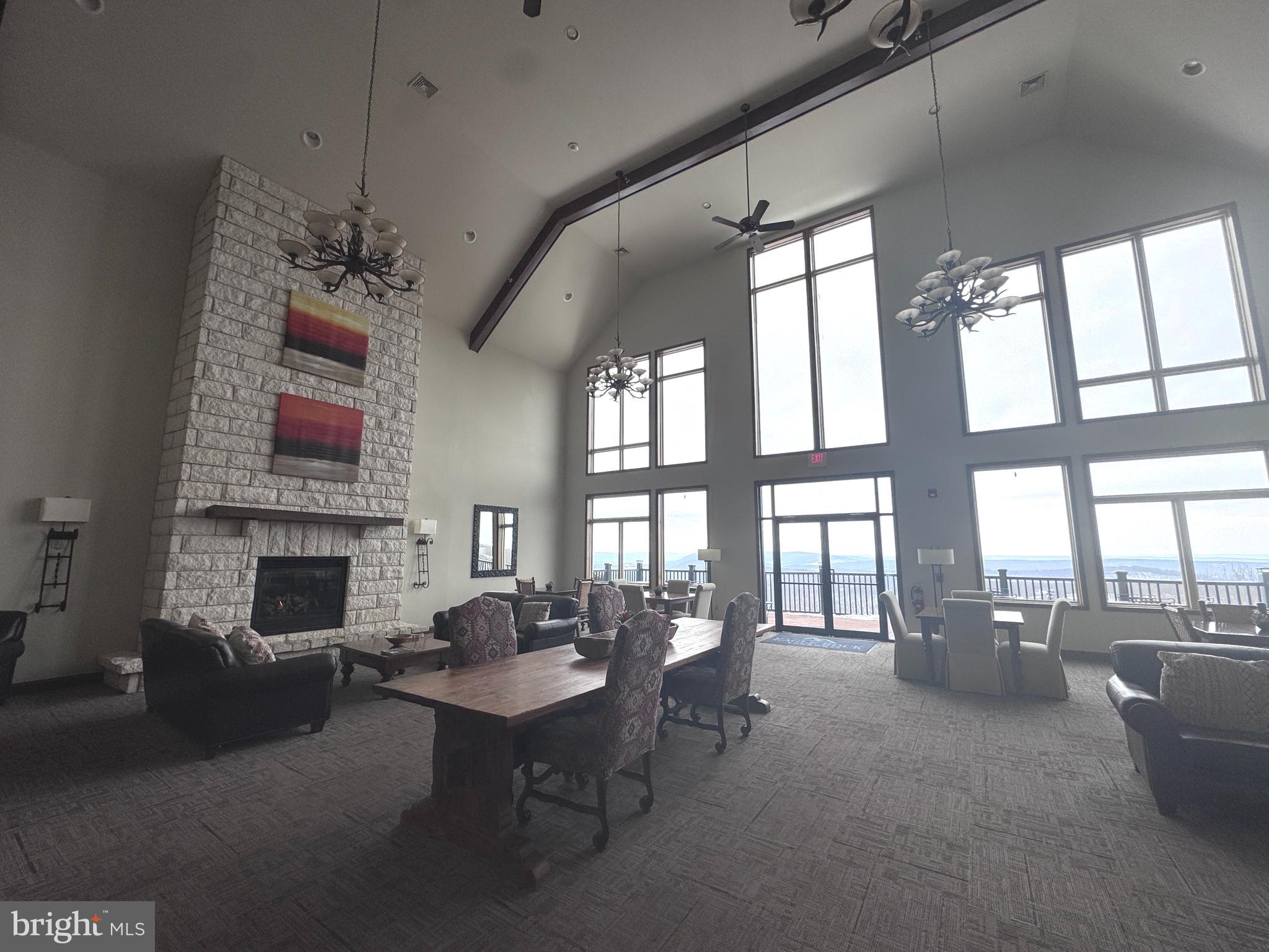 EAGLE ROCK RESORT - Land