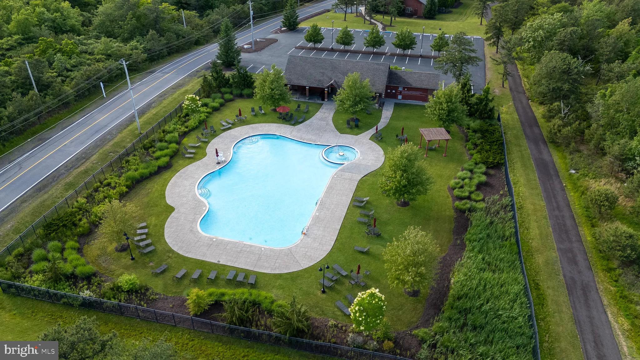 EAGLE ROCK RESORT - Land