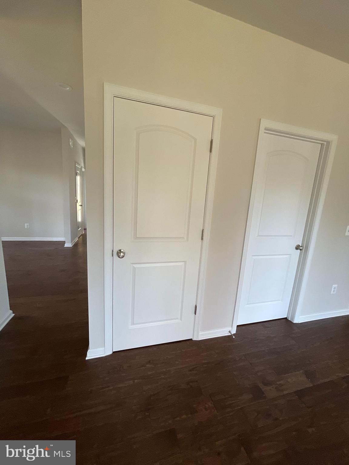 GERARD PLAZA - Residential Lease