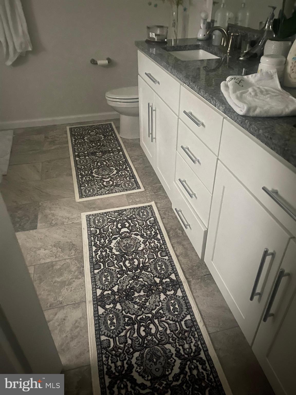 GERARD PLAZA - Residential Lease