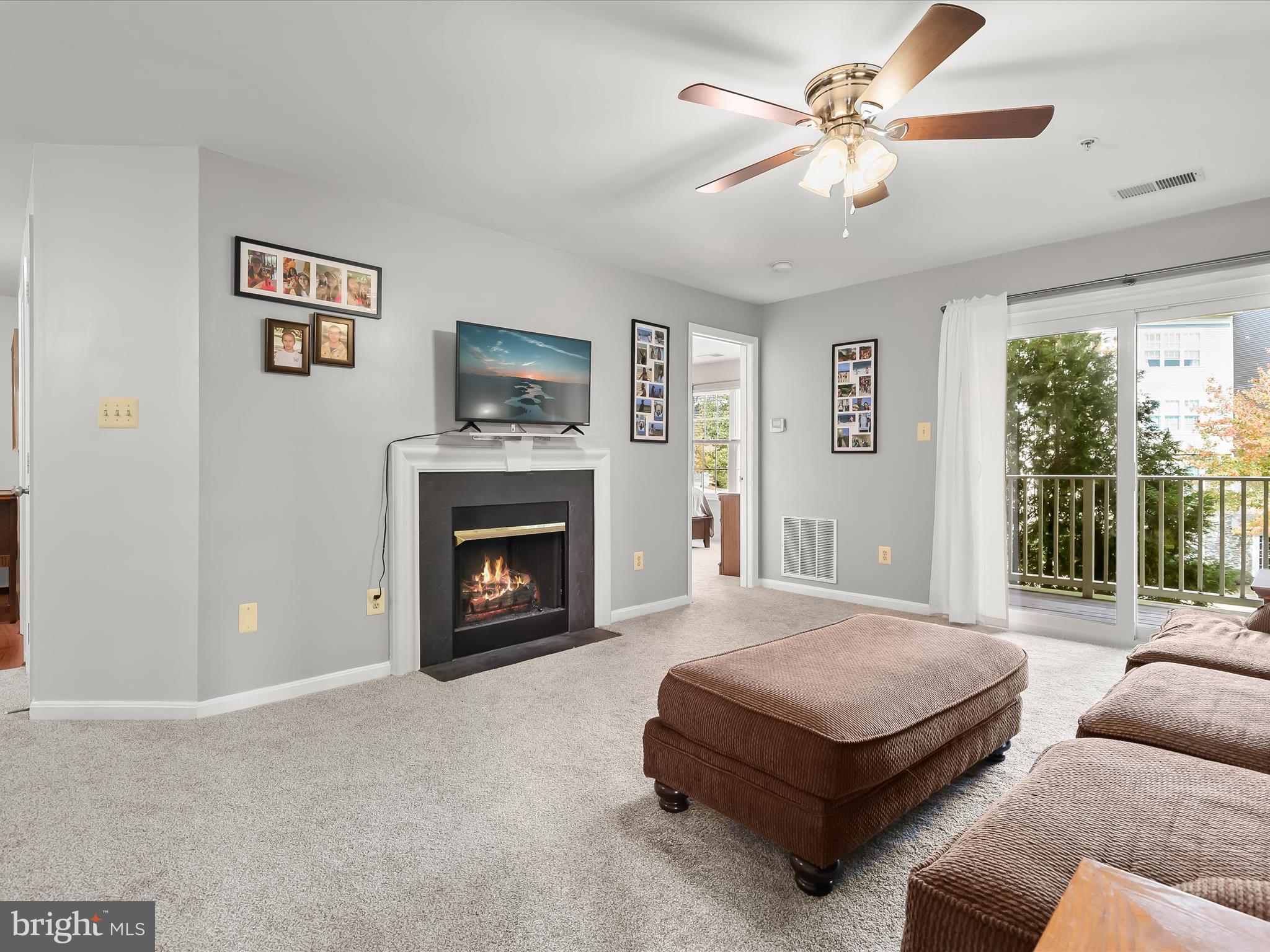 STONE RIDGE - Residential