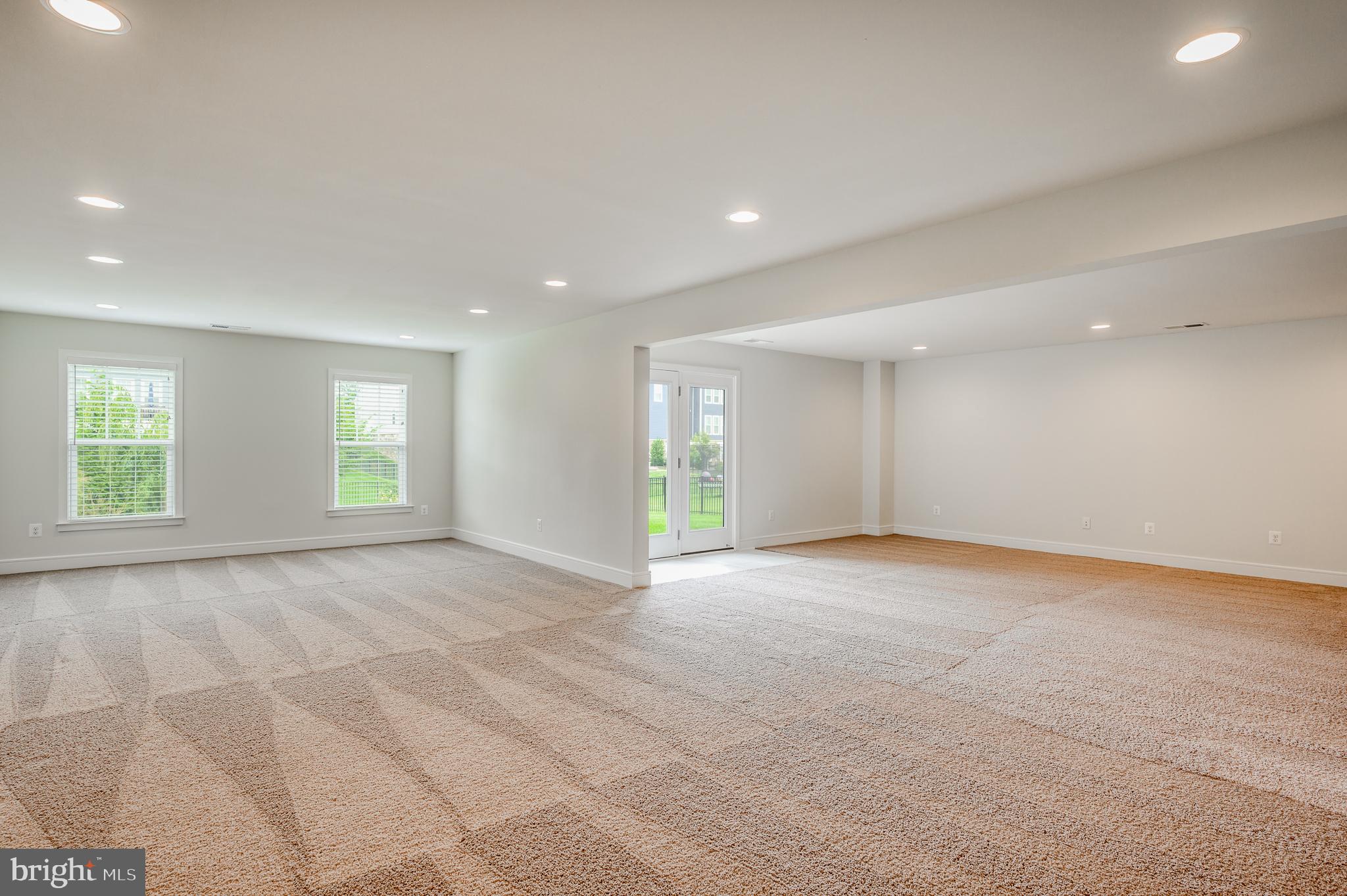 MEADOW BROOK FARM - Residential Lease