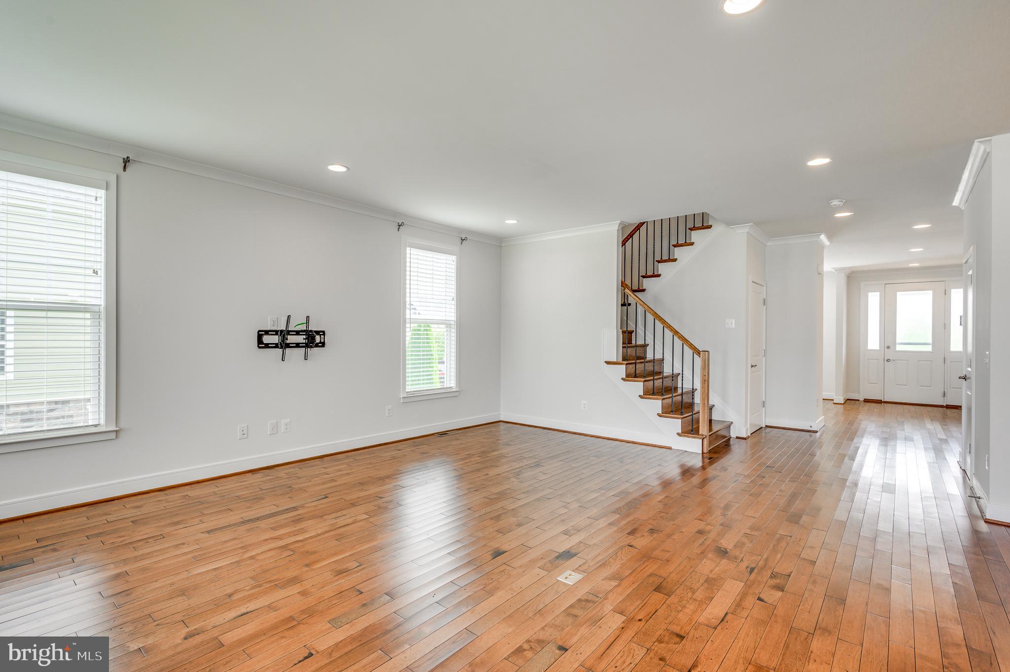 MEADOW BROOK FARM - Residential Lease